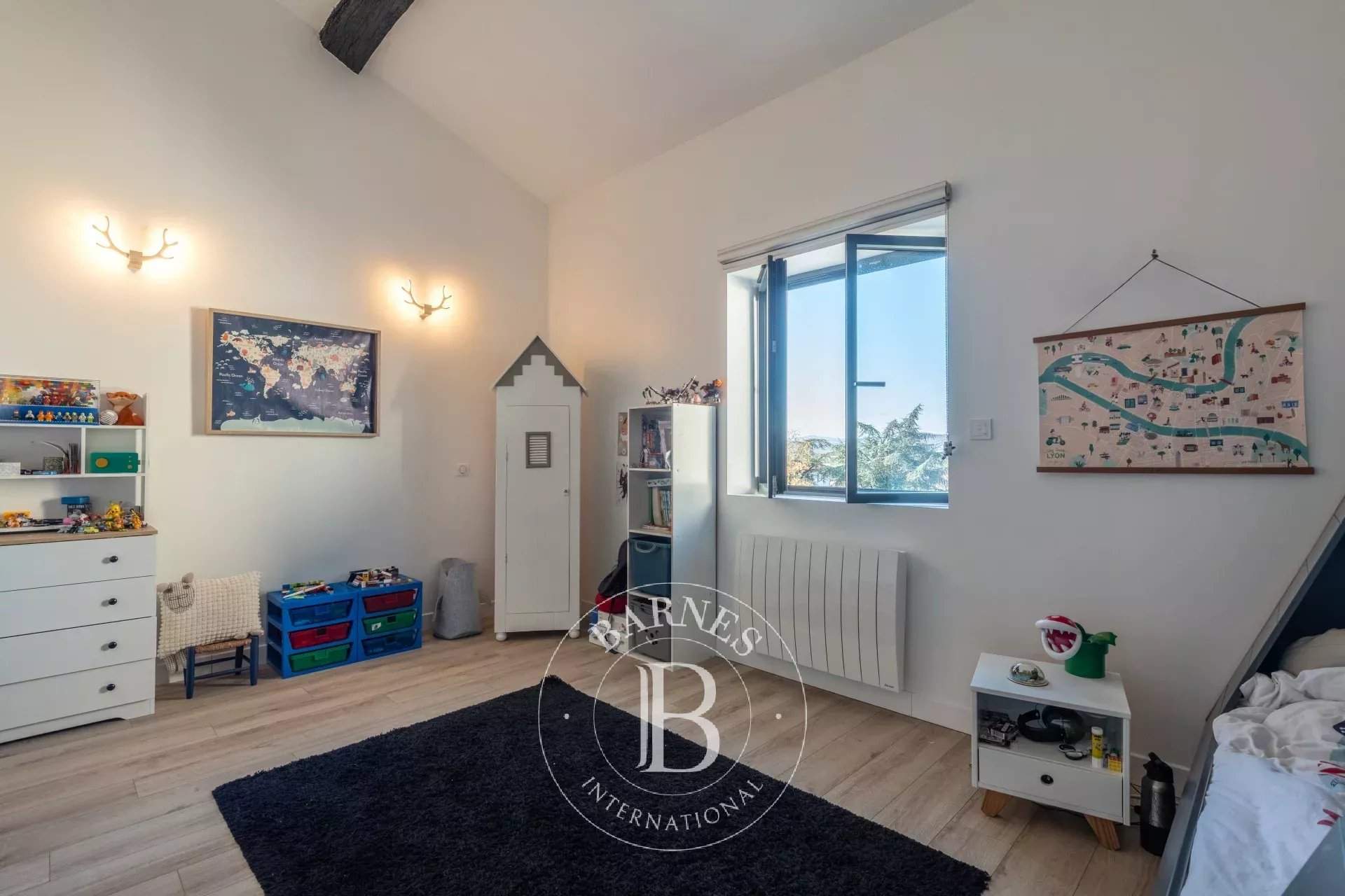 La Tour-de-Salvagny  - House 4 Bedrooms - picture 14