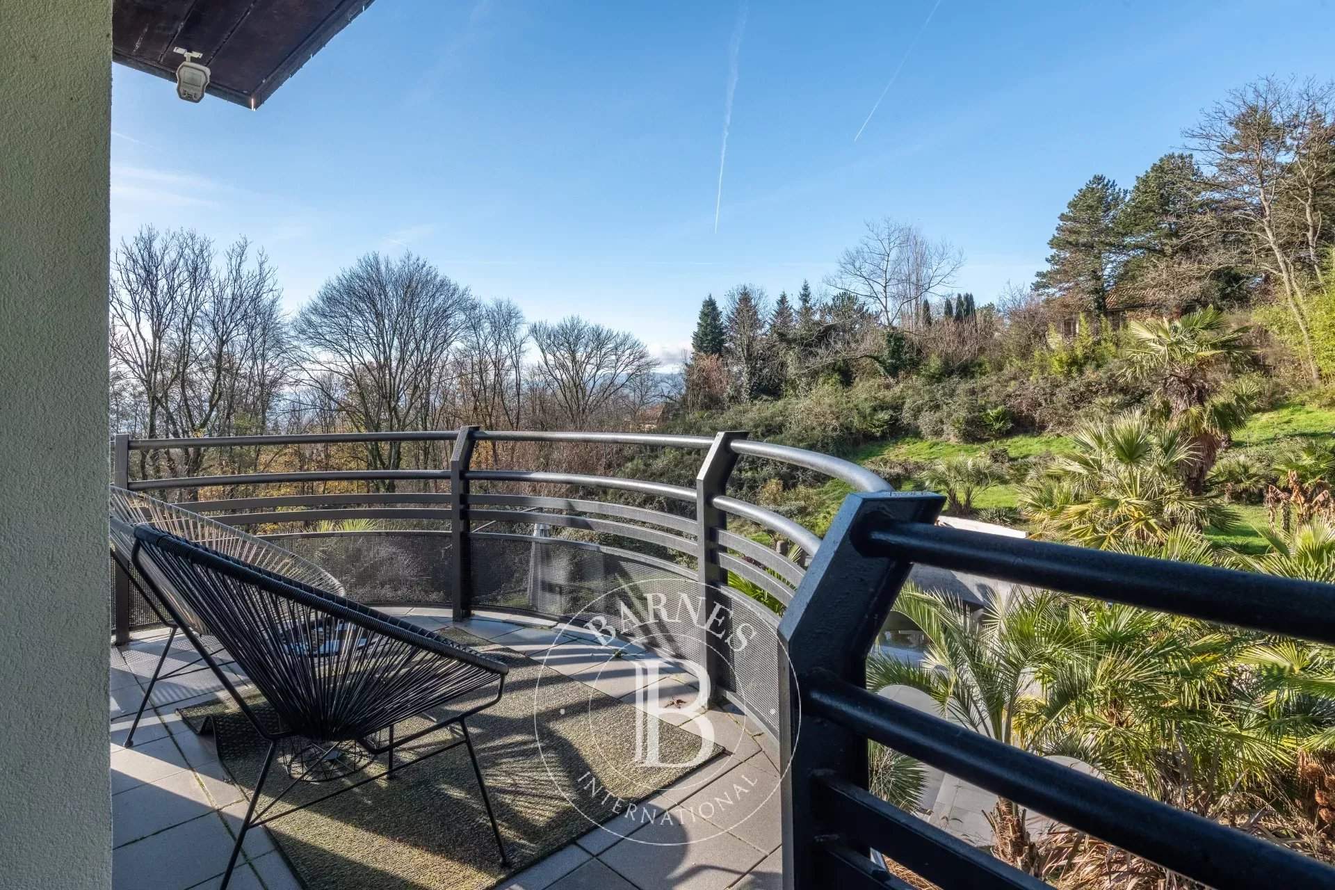 Limonest  - Property 5 Bedrooms - picture 14