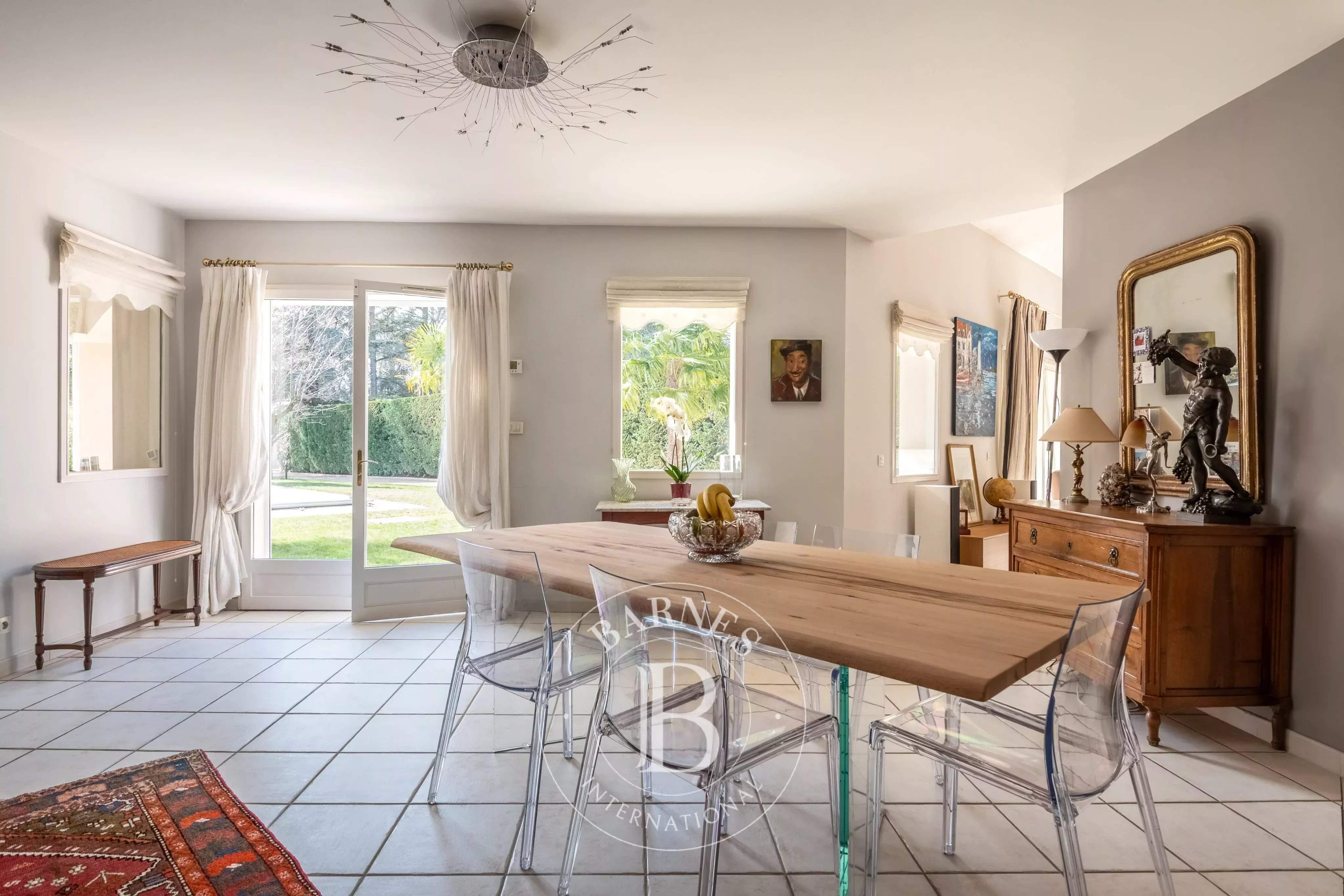 Écully  - Maison 6 Pi&egrave;ces 4 Chambres - picture 4