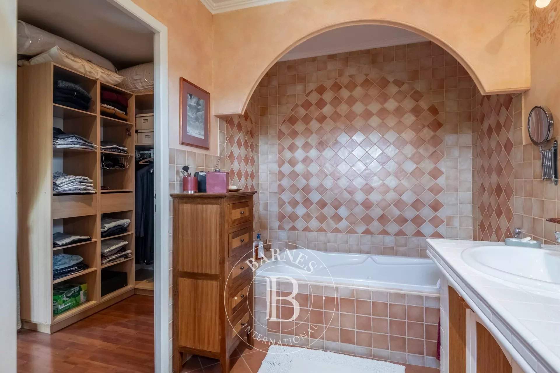 Collonges-au-Mont-d'Or  - Maison 7 Pi&egrave;ces 5 Chambres - picture 14