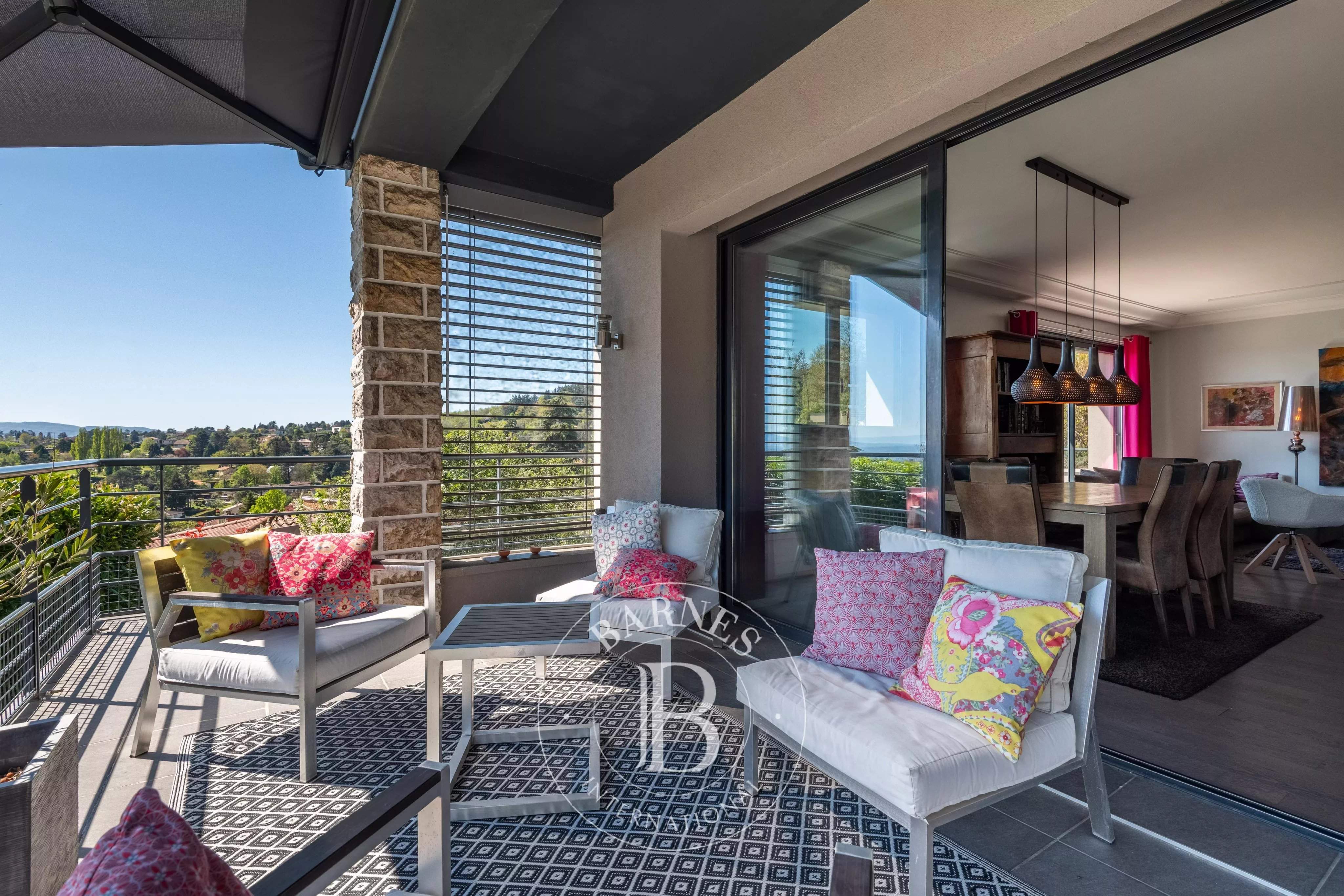 Saint-Cyr-au-Mont-d'Or  - Maison 7 Pi&egrave;ces 4 Chambres - picture 1