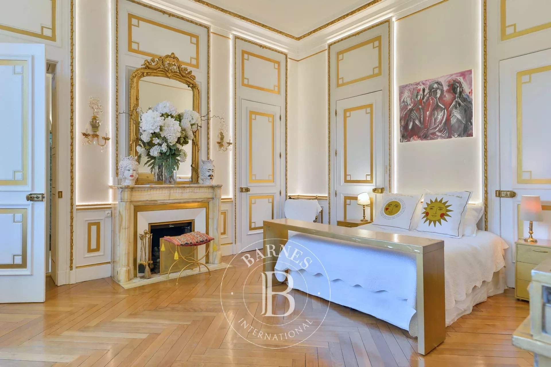 Lyon  - Appartement 6 Pi&egrave;ces 3 Chambres - picture 3