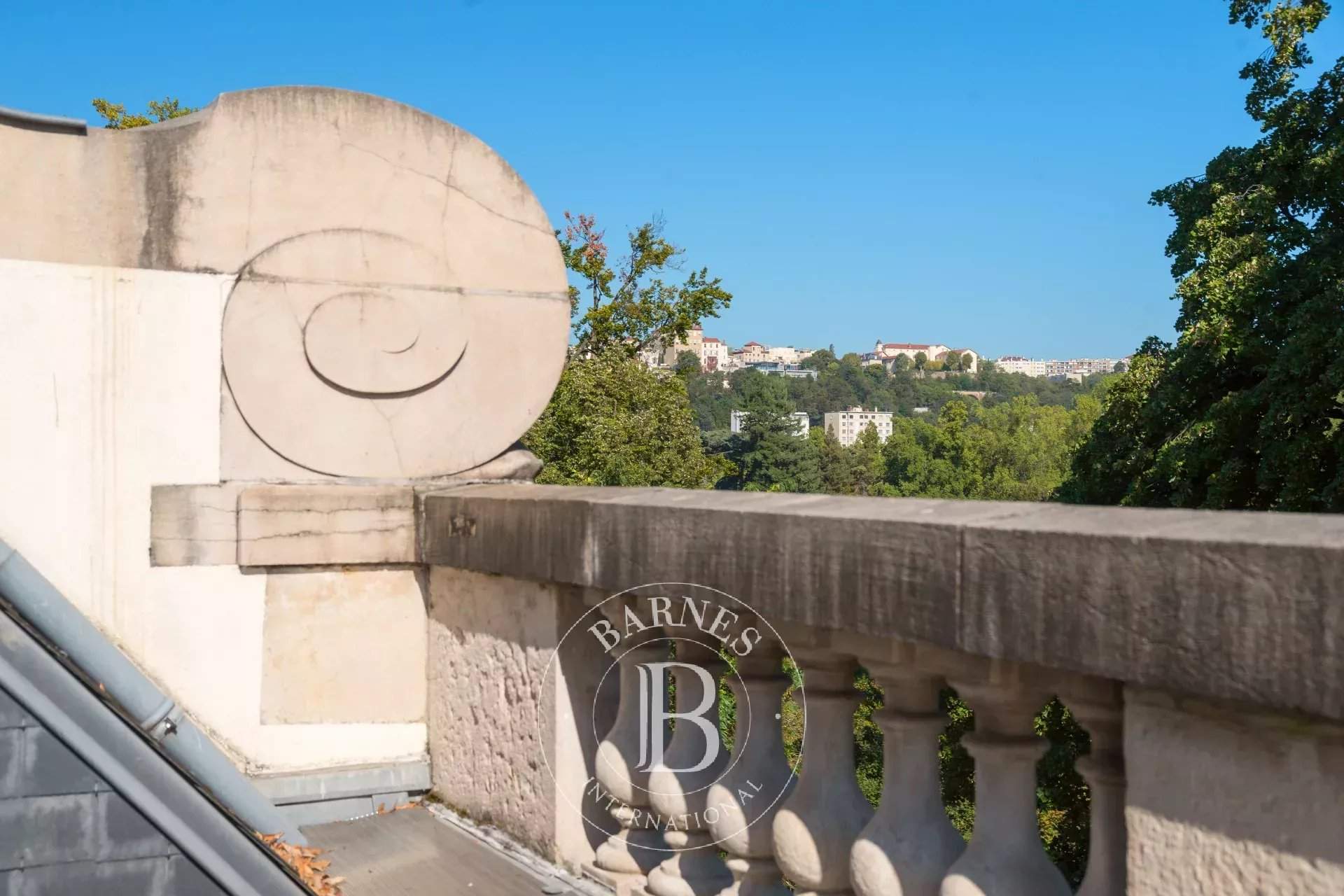 Lyon  - Appartement 5 Pi&egrave;ces 4 Chambres - picture 8