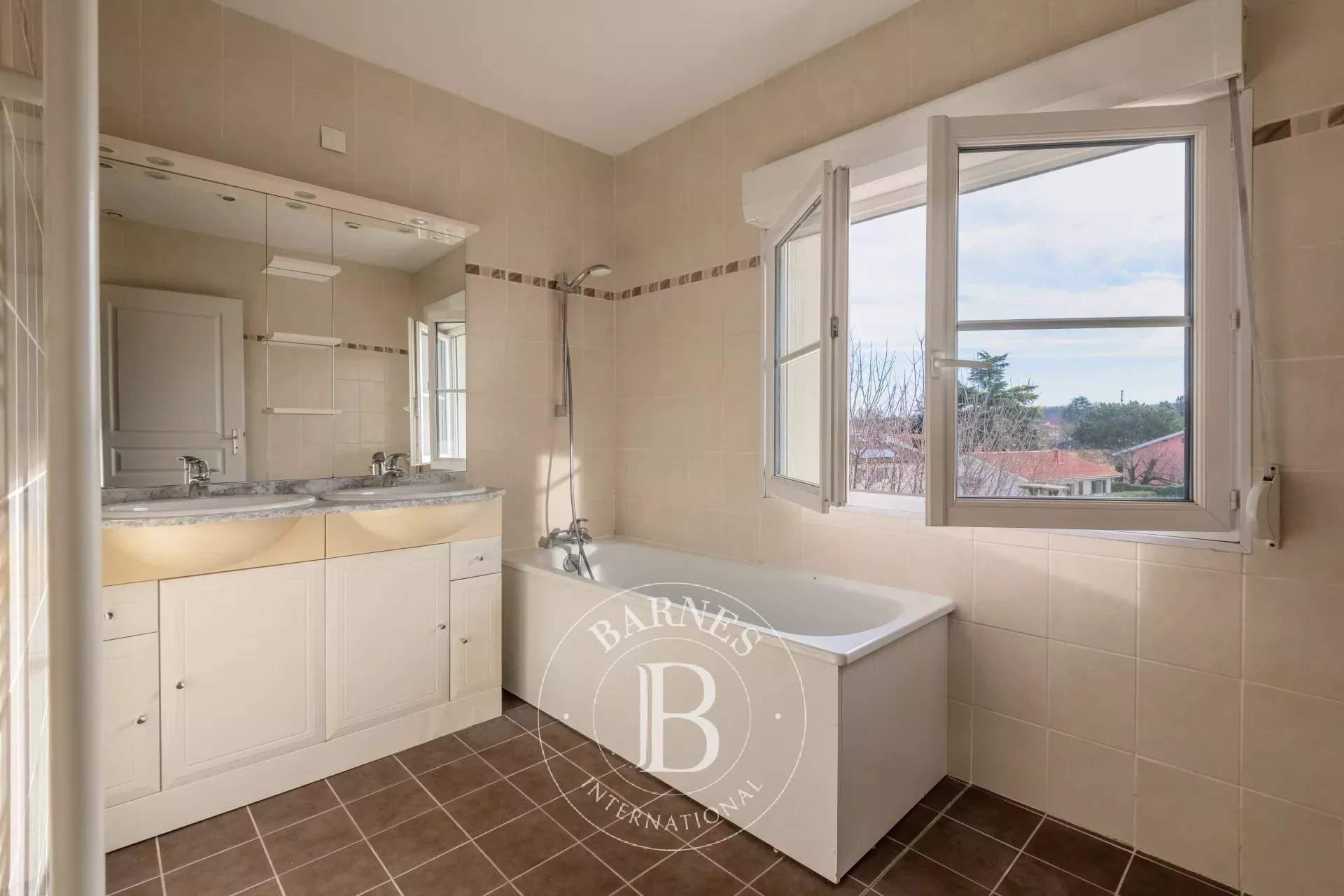 Feyzin  - Maison 10 Pi&egrave;ces - picture 13