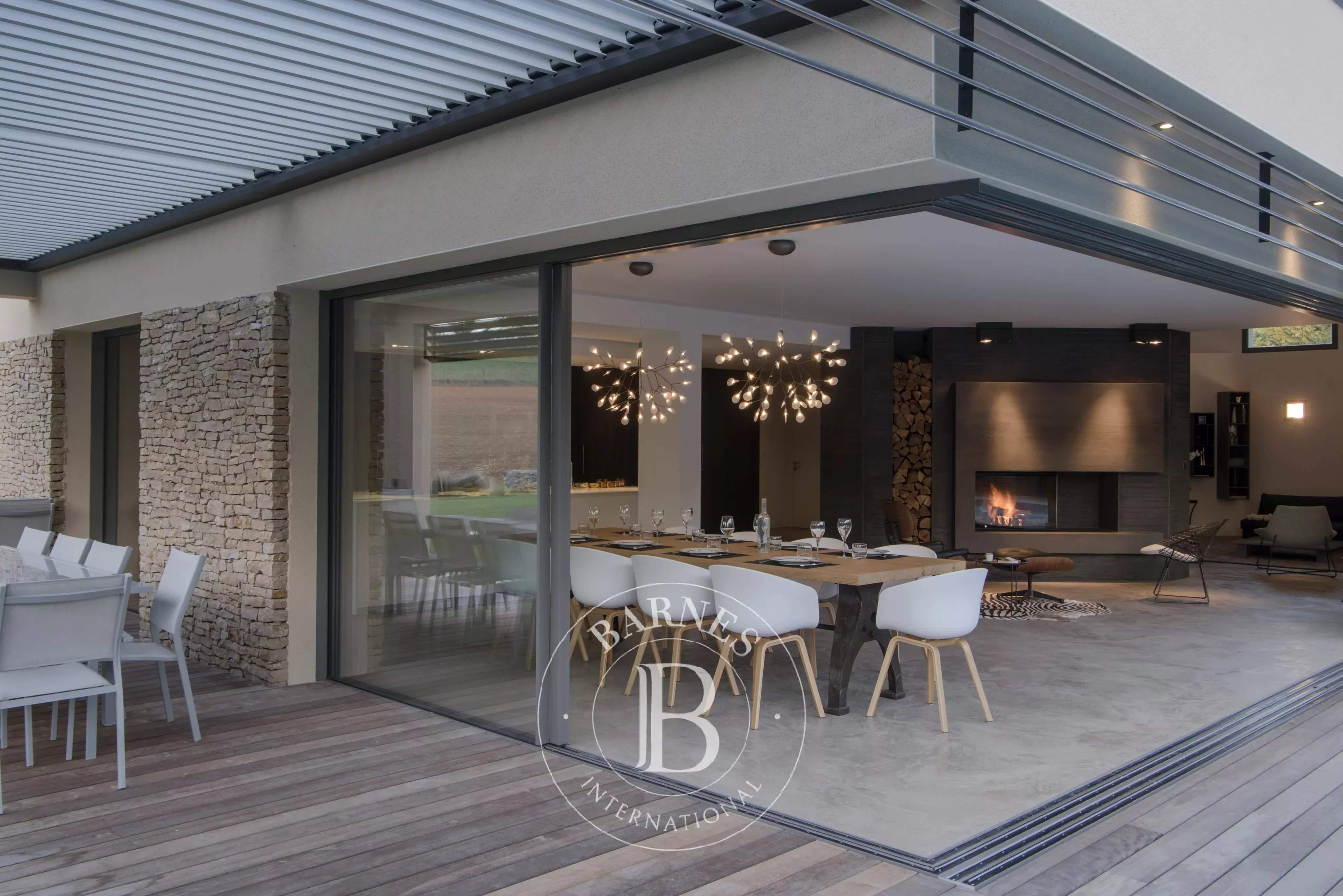 Lyon  - Maison 7 Pi&egrave;ces 5 Chambres - picture 16