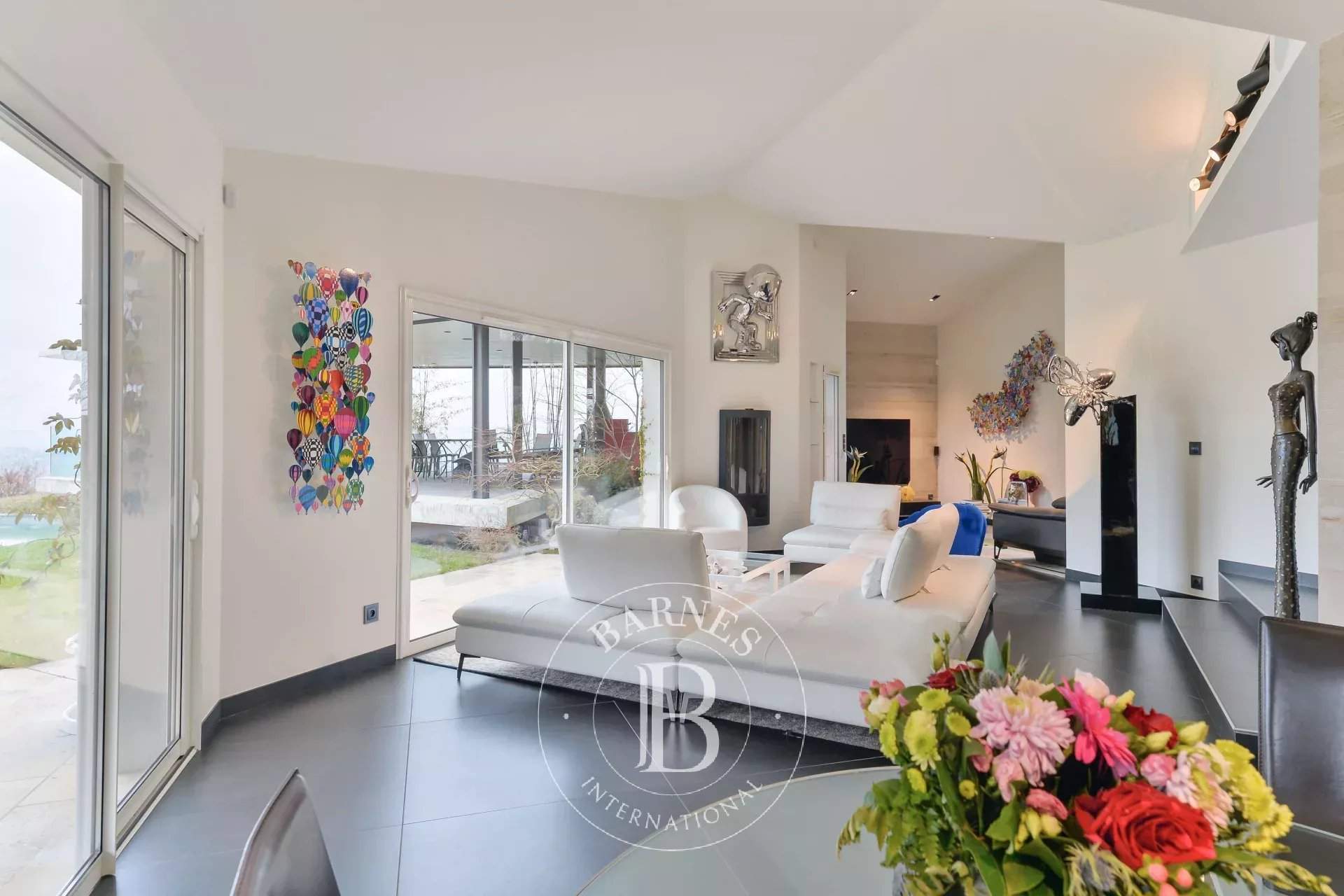 Simandres  - Maison 8 Pi&egrave;ces 3 Chambres - picture 8