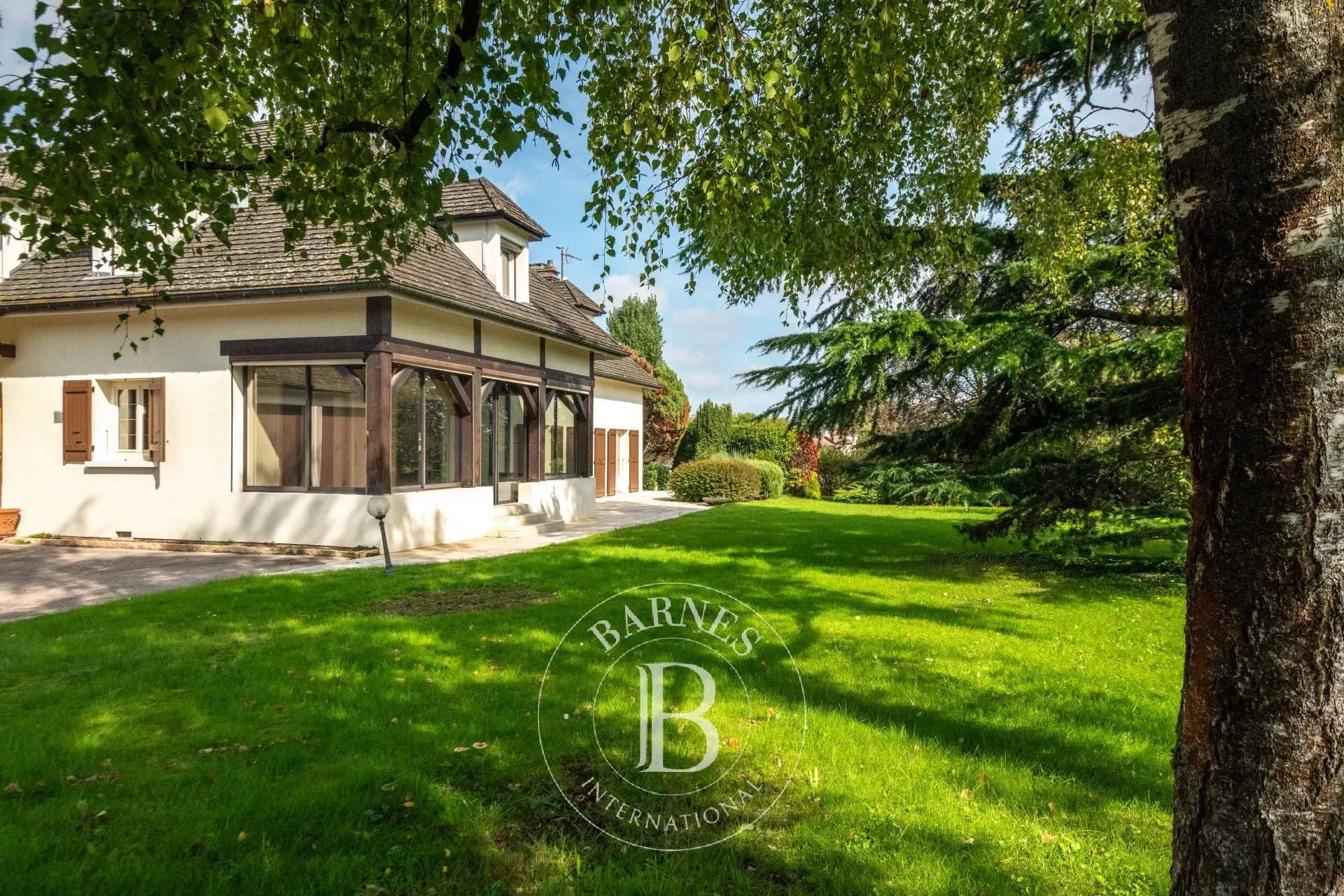 Saint-Genis-les-Ollières  - House 4 Bedrooms - picture 2