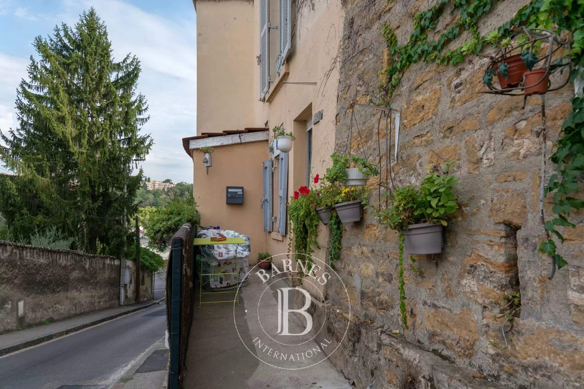 Caluire-et-Cuire  - Casa adosada 2 Cuartos, 1 Habitacion - picture 3