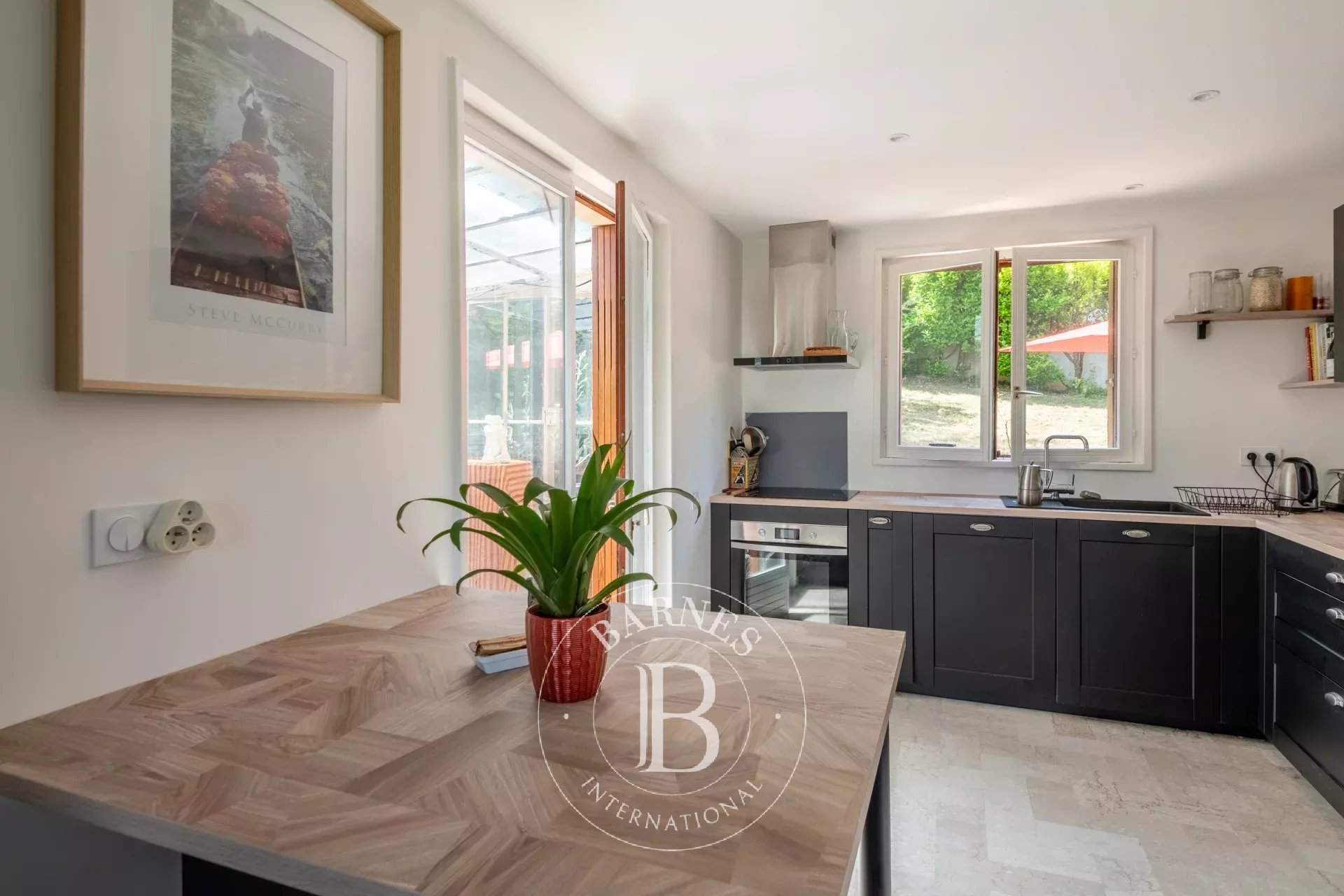 Saint-Romain-au-Mont-d'Or  - Maison 10 Pi&egrave;ces 4 Chambres - picture 4