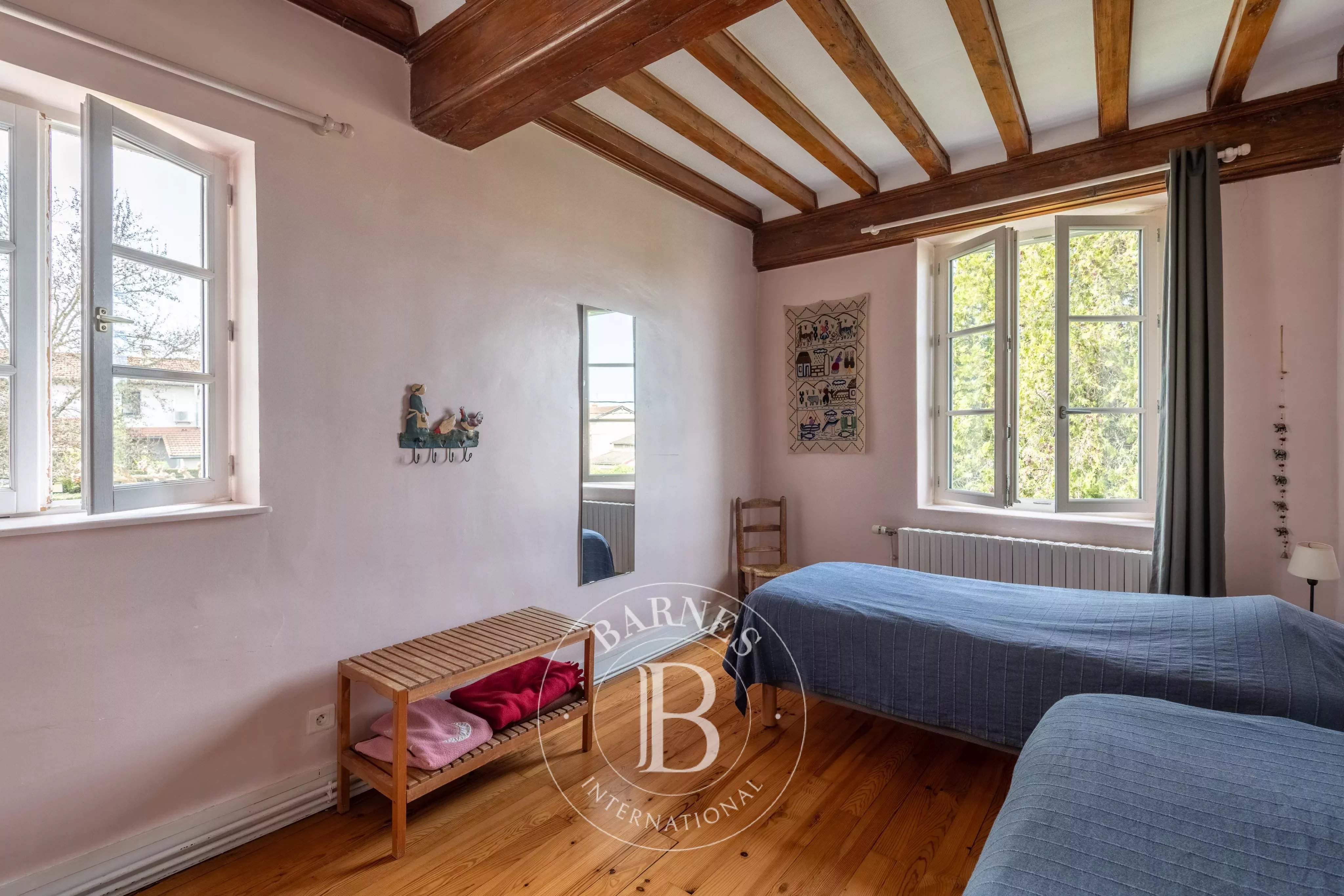 Francheville  - Maison 7 Pi&egrave;ces 6 Chambres - picture 13