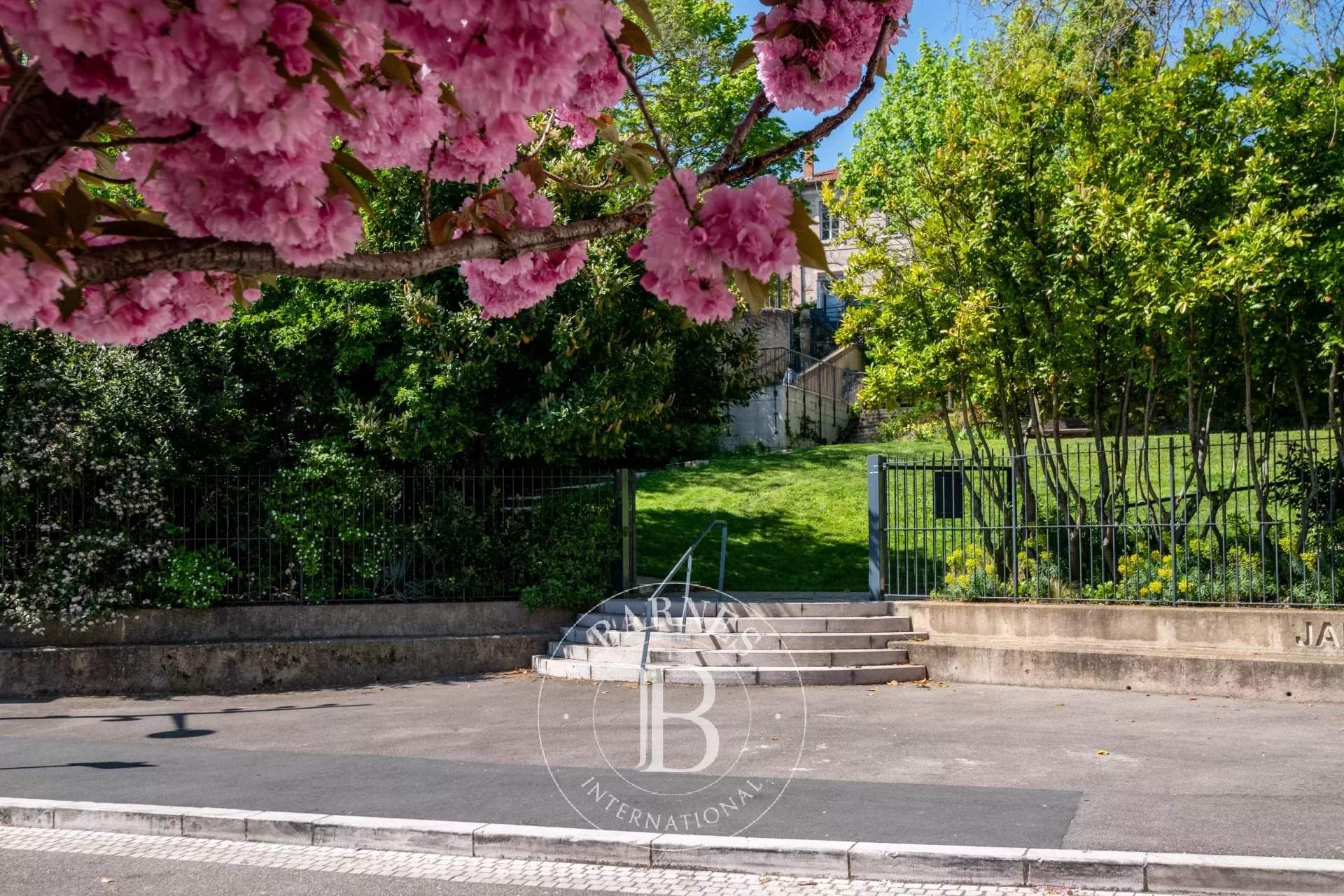 Lyon  - Apartment 3 Bedrooms - picture 16