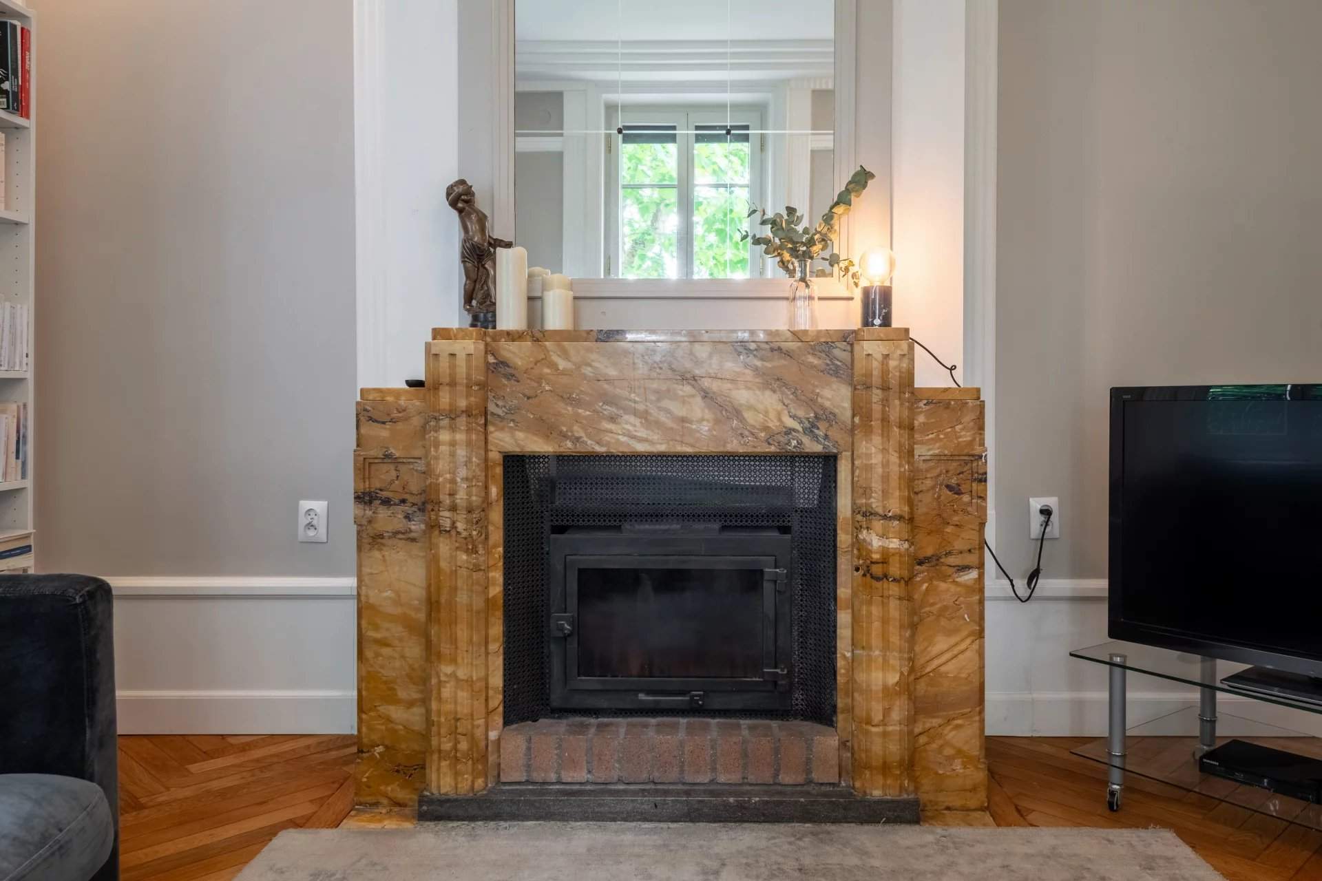 Caluire-et-Cuire  - Maison 13 Pi&egrave;ces 6 Chambres - picture 14