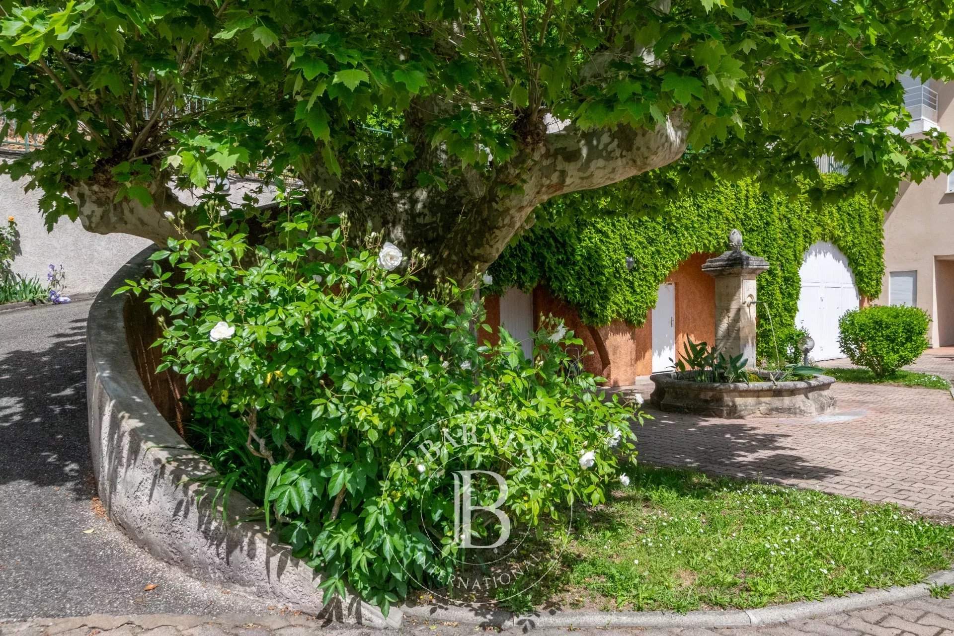 Lyon  - Apartment 2 Bedrooms - picture 13