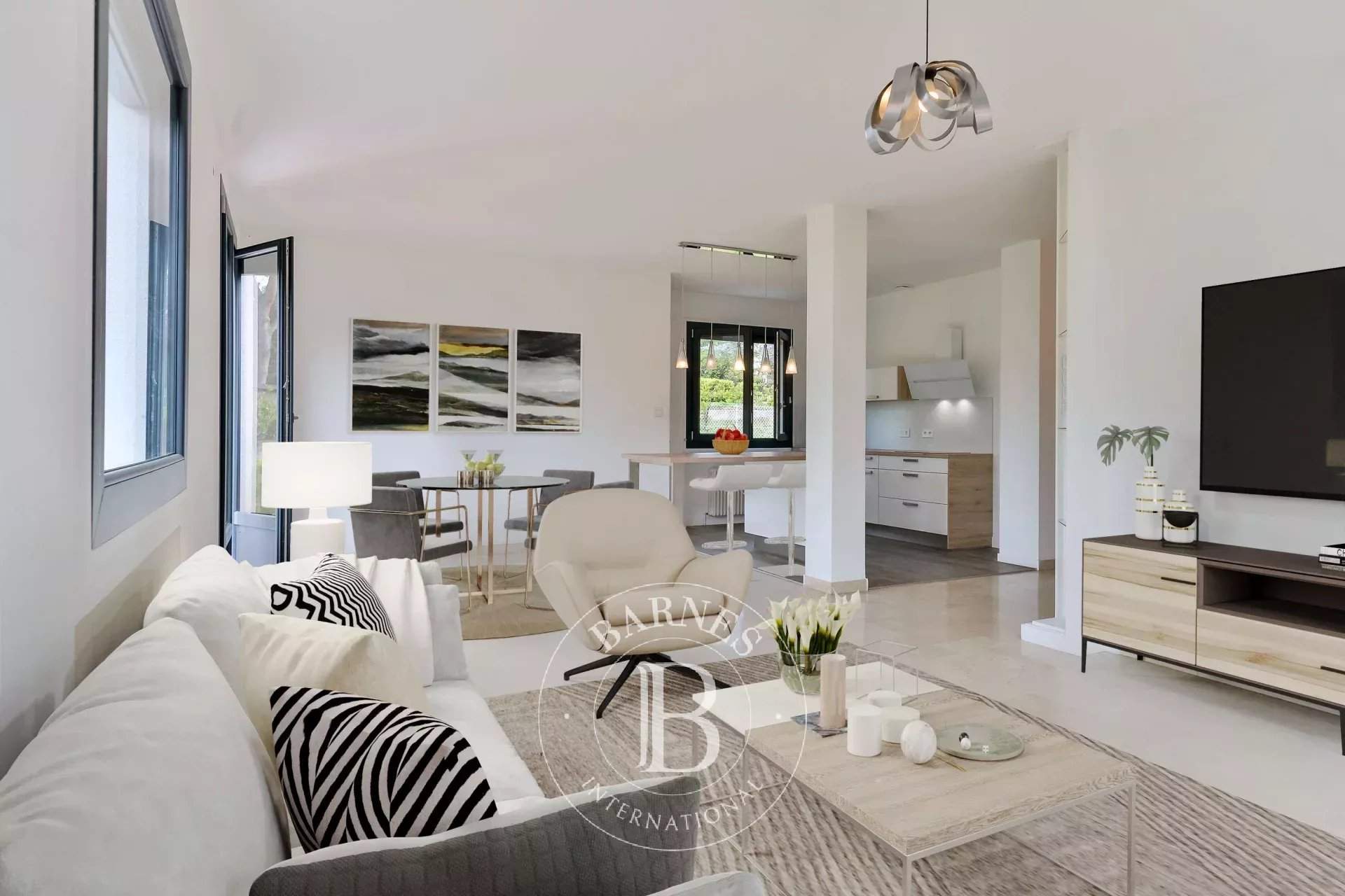 Saint-Genis-Laval  - Maison 4 Pi&egrave;ces 3 Chambres - picture 1