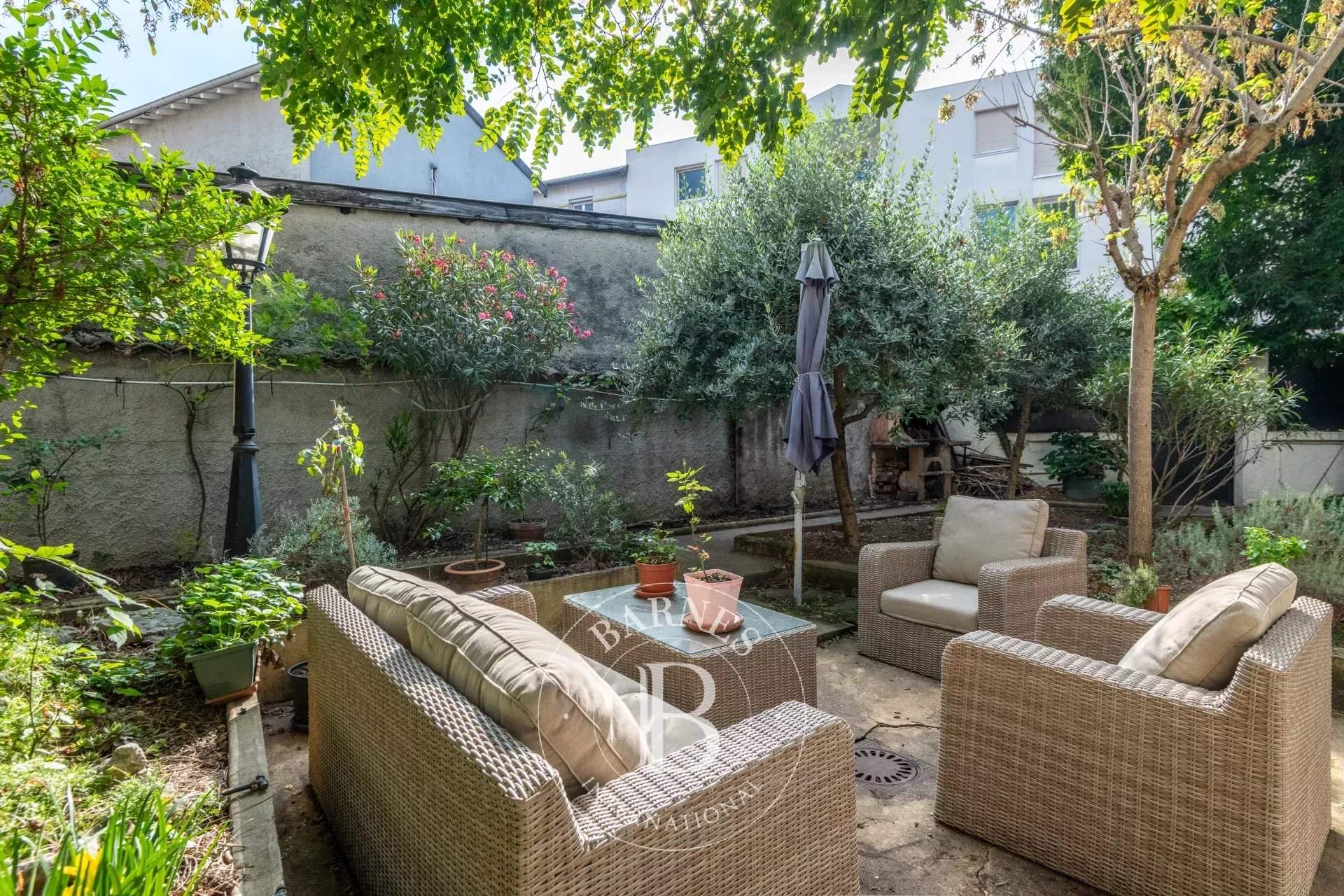 Lyon  - House 4 Bedrooms - picture 1