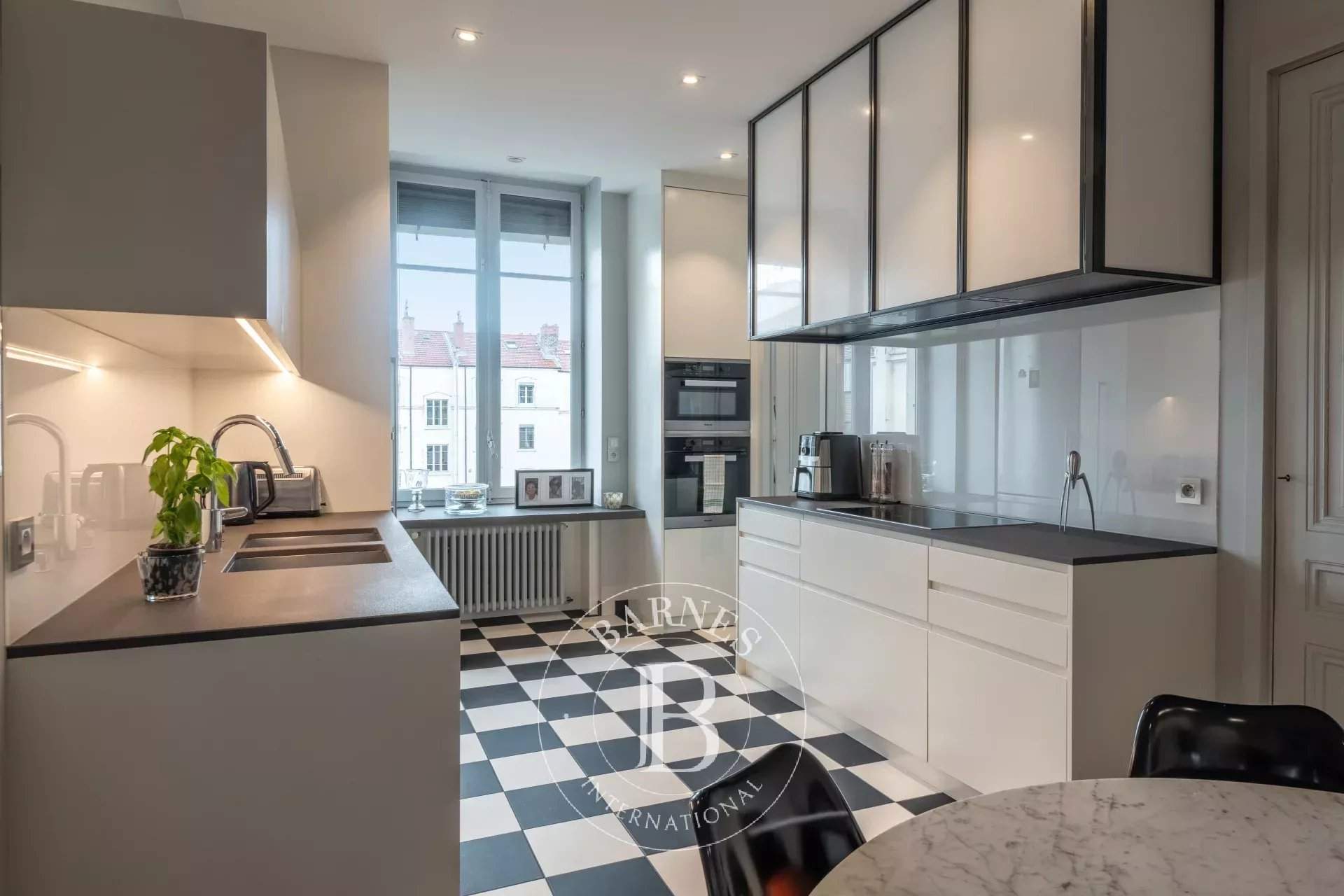 Lyon  - Apartment 3 Bedrooms - picture 10