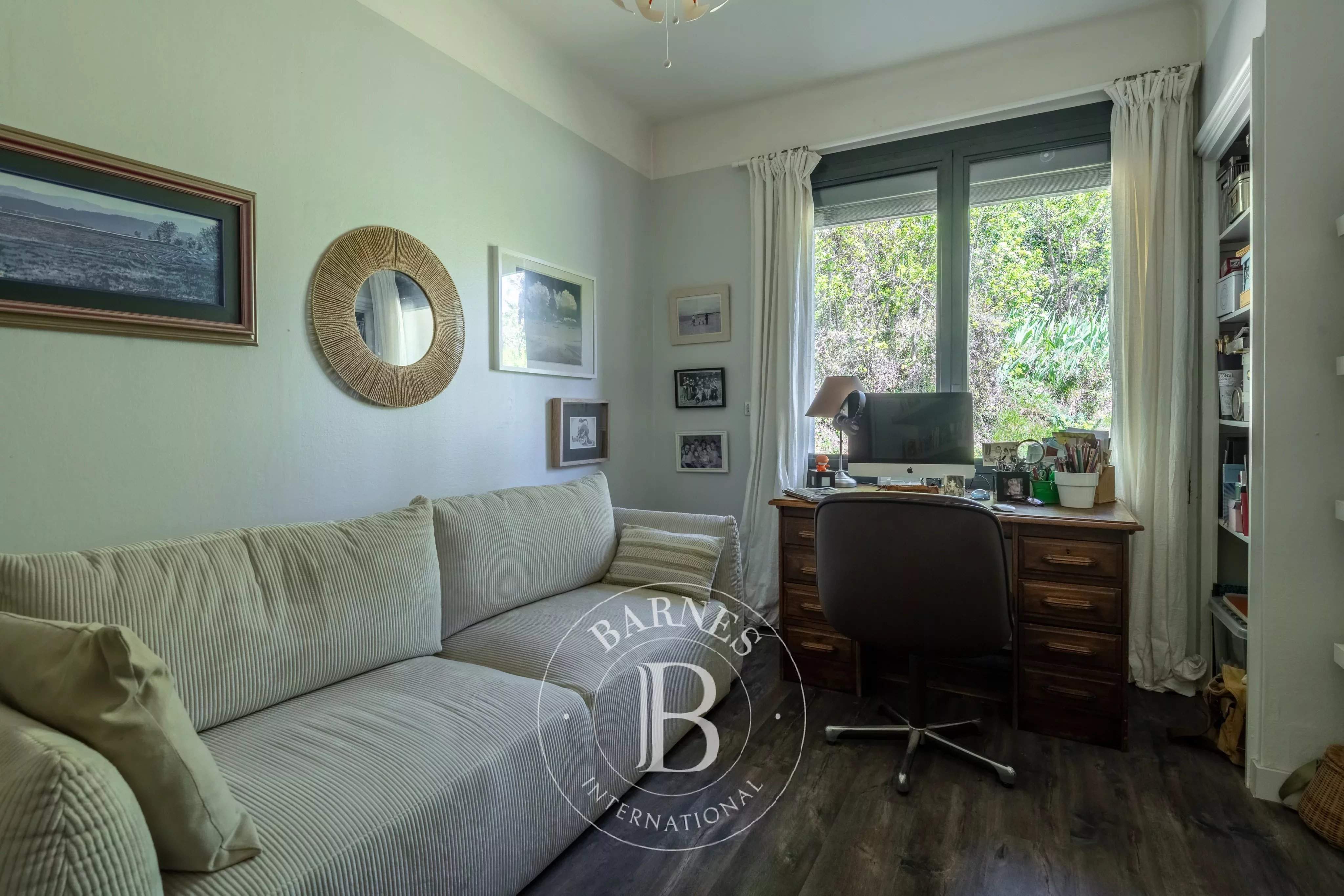 Saint-Cyr-au-Mont-d'Or  - Maison 7 Pi&egrave;ces 4 Chambres - picture 12