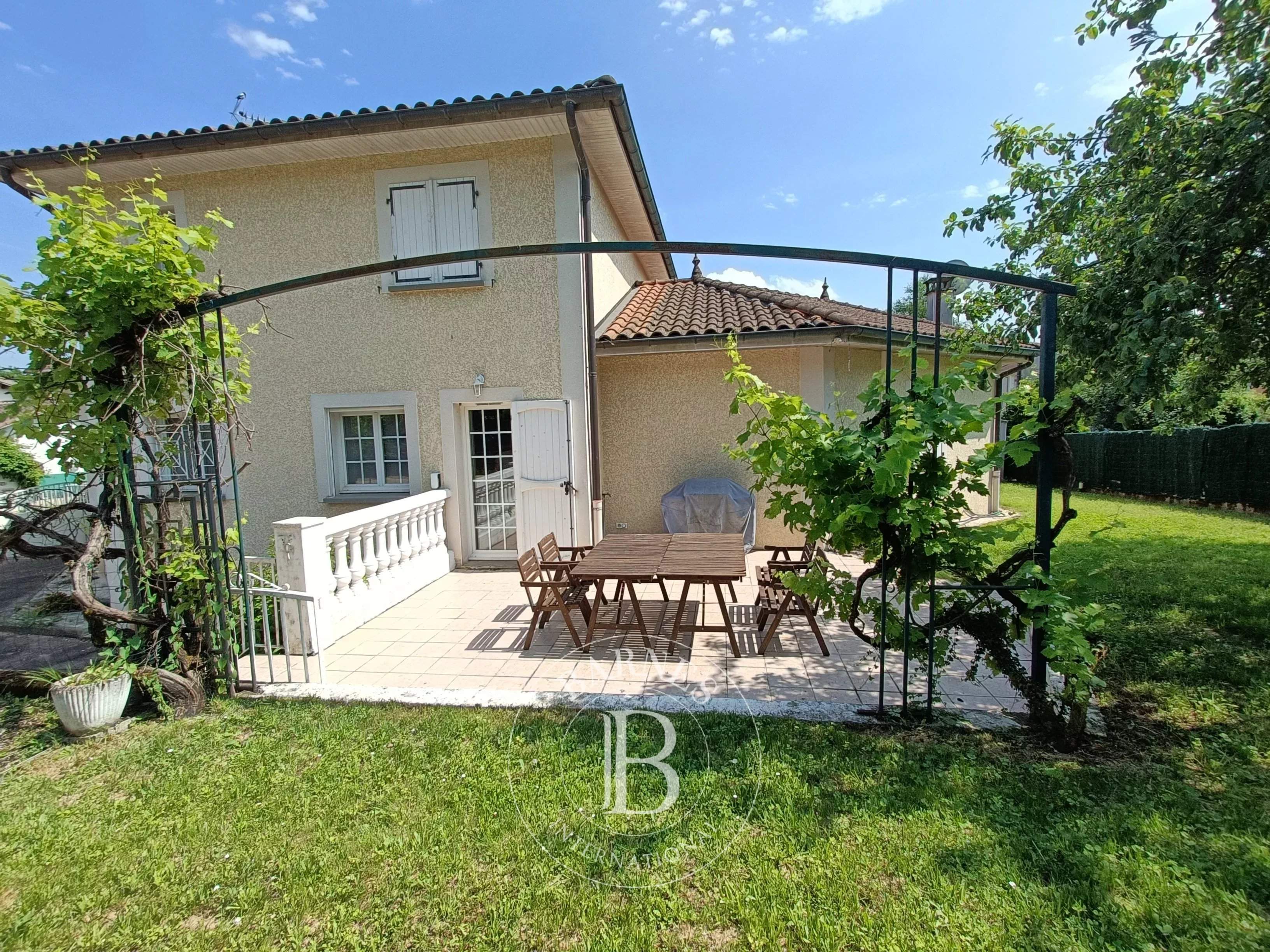 Neyron  - Maison 7 Pi&egrave;ces 5 Chambres - picture 17