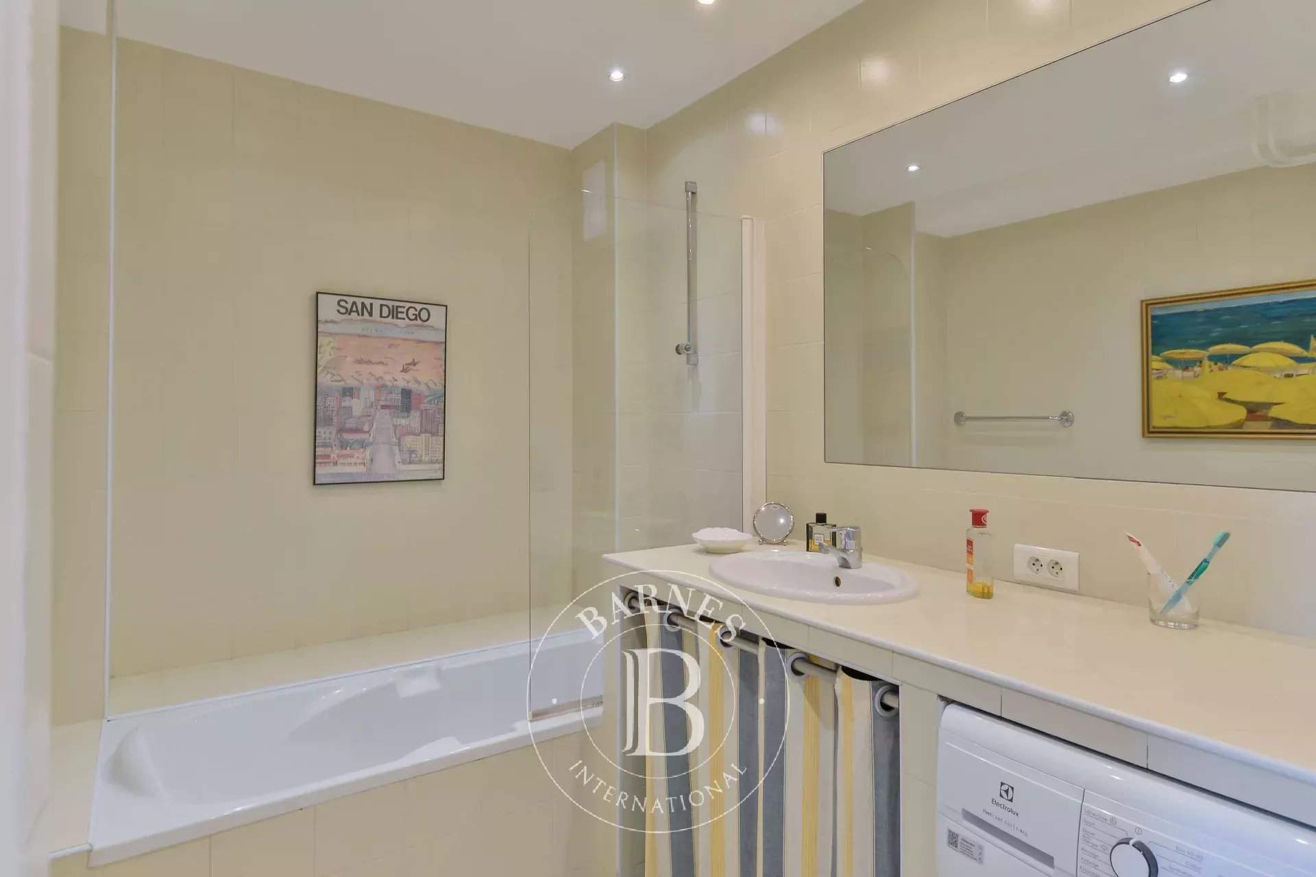 Lyon  - Piso 3 Cuartos 2 Habitaciones - picture 9