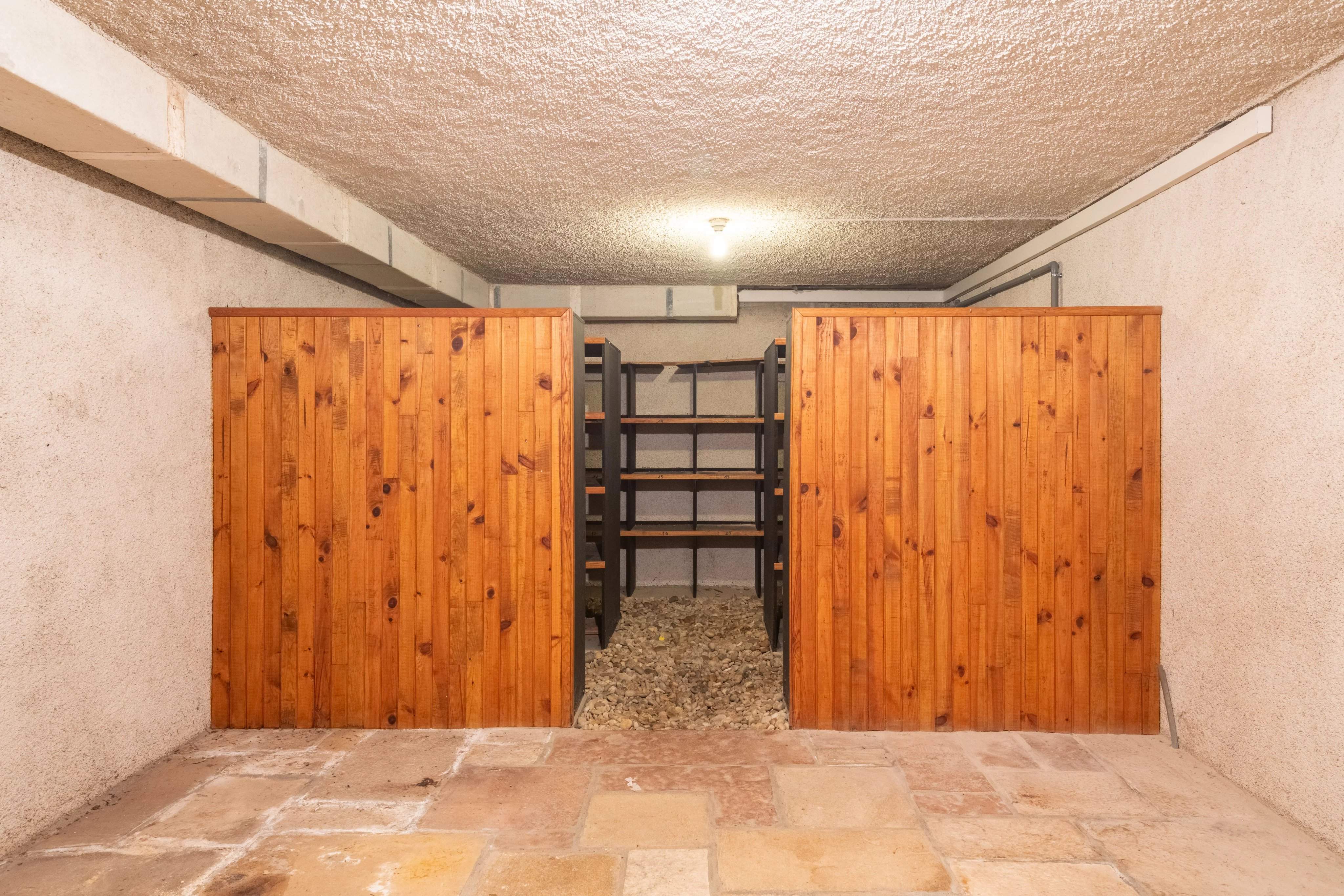 Lancié  - Maison 4 Pi&egrave;ces 3 Chambres - picture 12