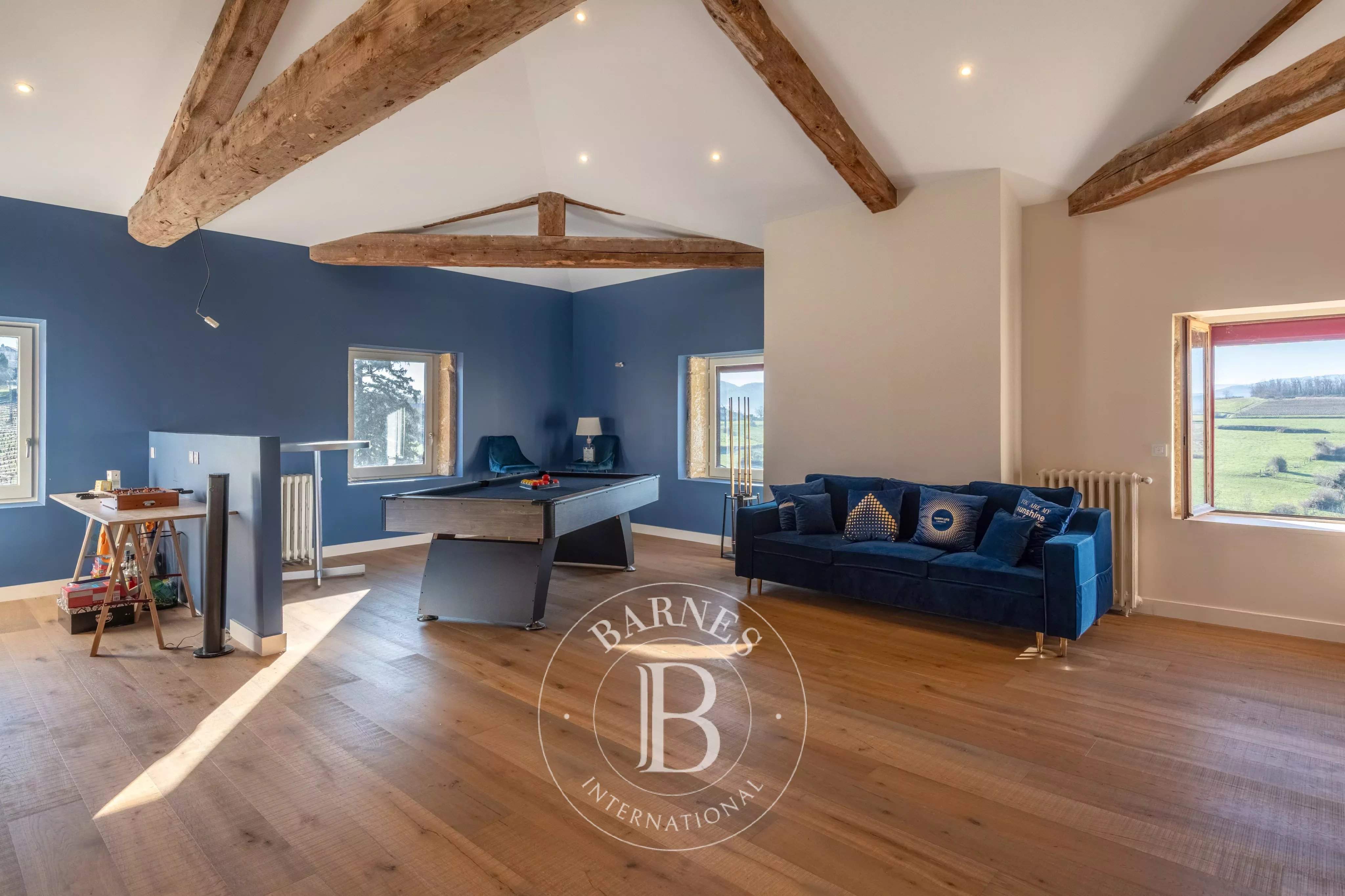 Sarcey  - Maison 7 Pi&egrave;ces 4 Chambres - picture 12