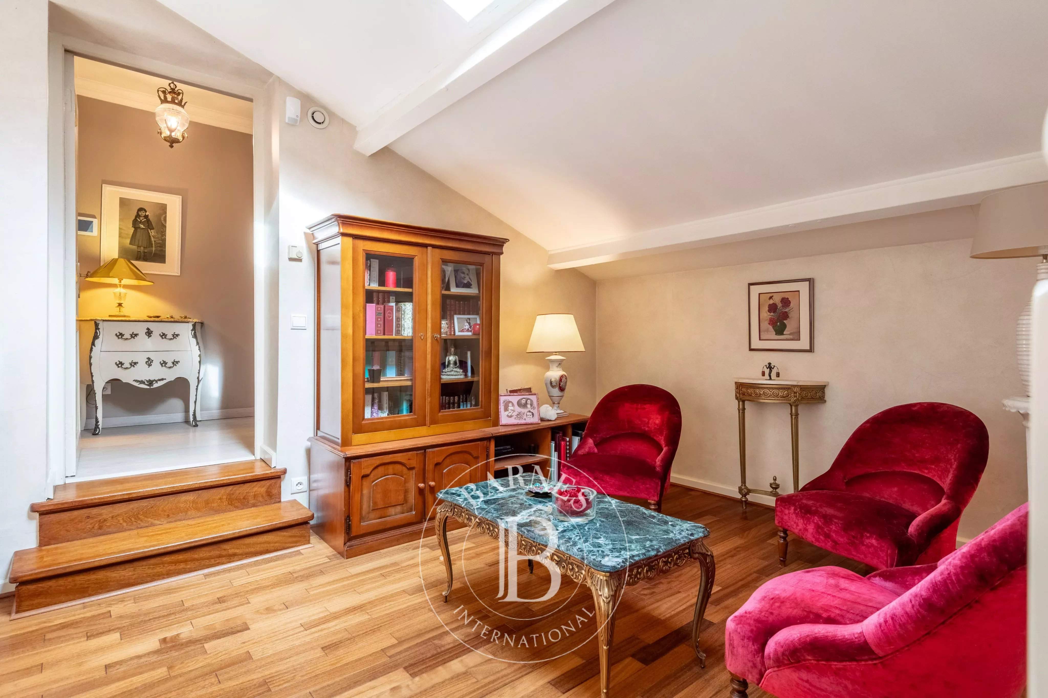 Saint-Didier-au-Mont-d'Or  - Maison 7 Pi&egrave;ces 4 Chambres - picture 10