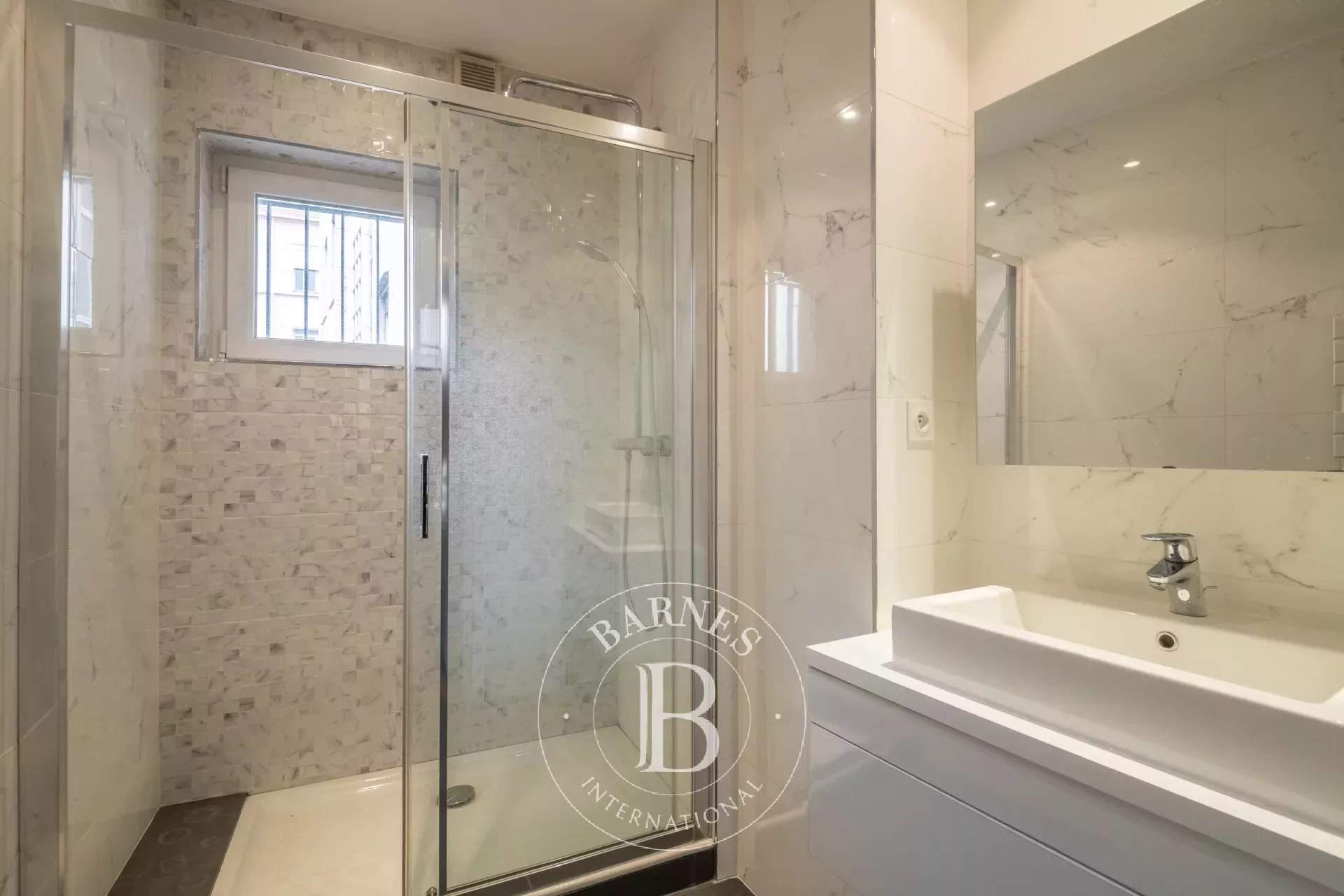 Lyon  - Appartement 5 Pi&egrave;ces 3 Chambres - picture 11