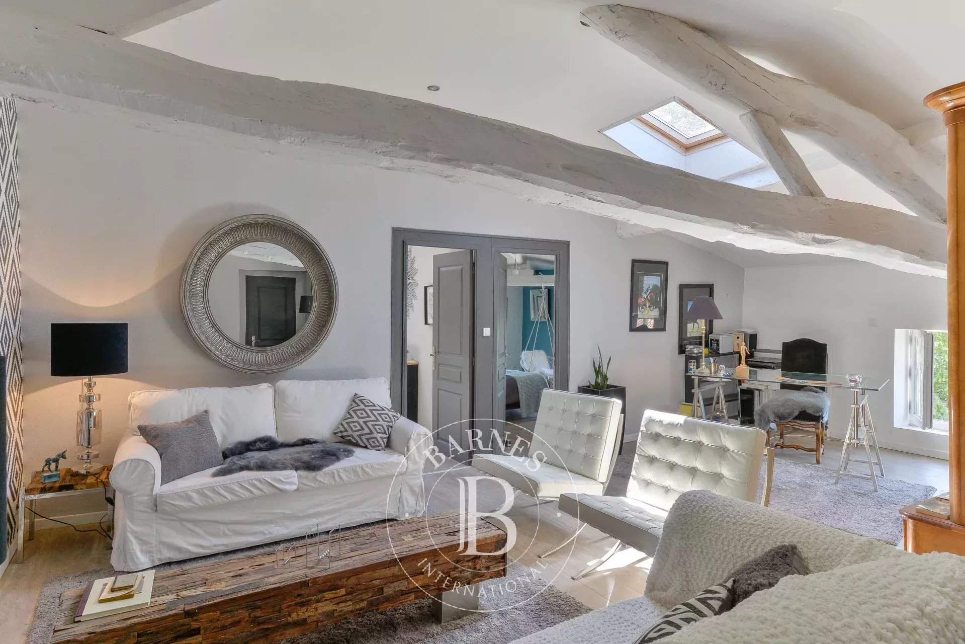 Vaugneray  - Property 7 Bedrooms - picture 12