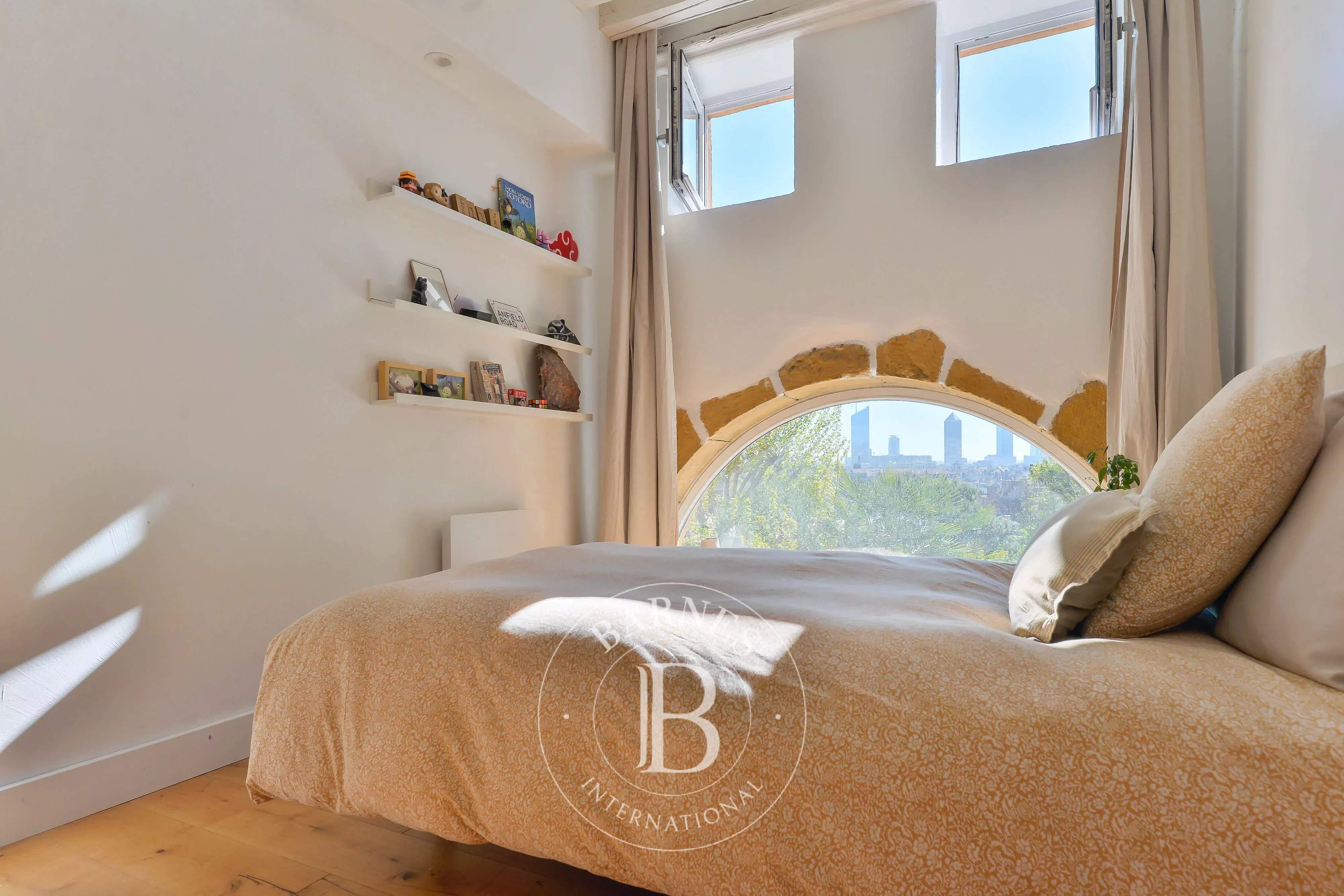 Lyon  - Appartement 8 Pi&egrave;ces 6 Chambres - picture 6