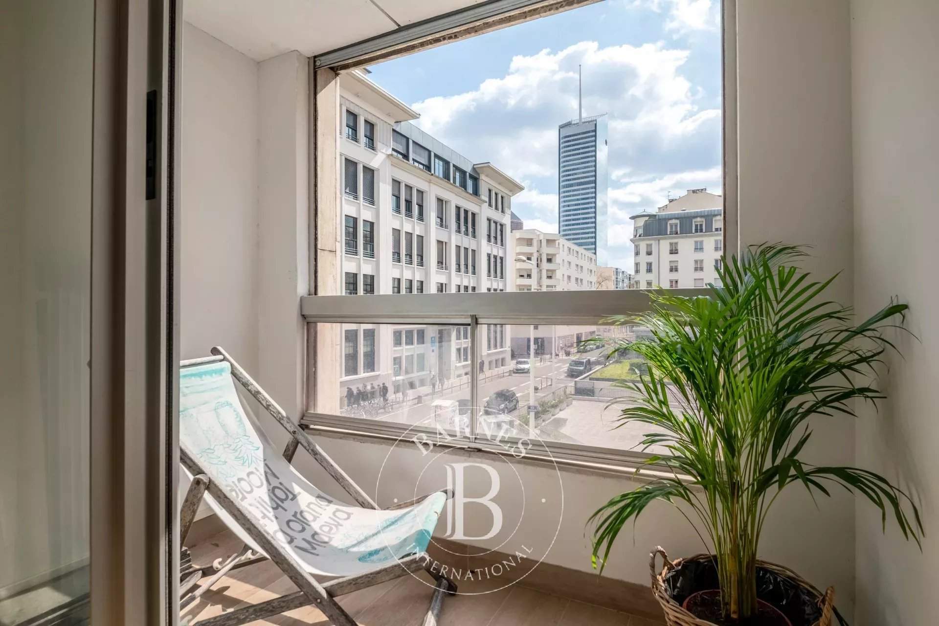 Lyon  - Appartement 5 Pièces 3 Chambres - picture 5