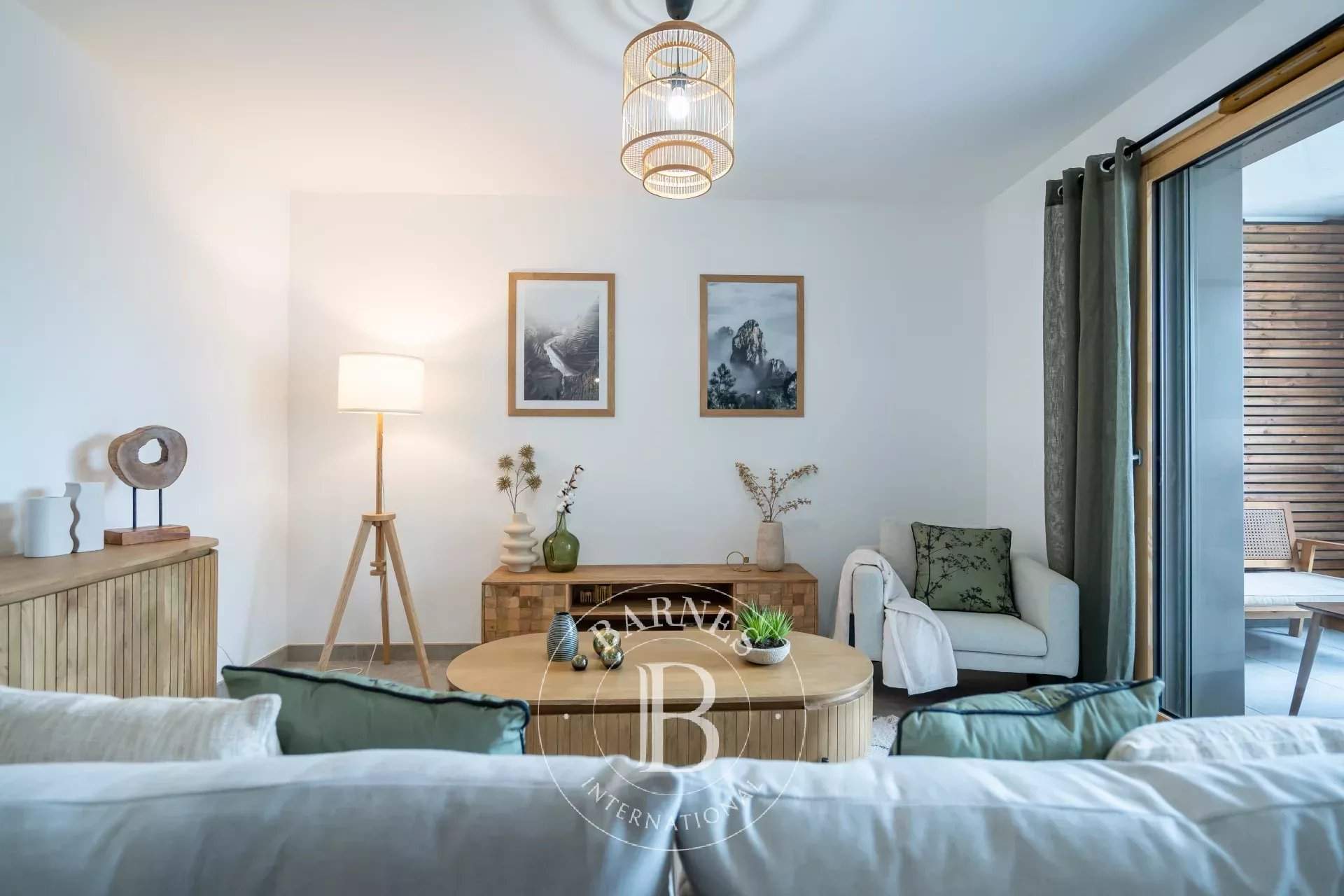 Lyon  - Apartment 2 Bedrooms - picture 2