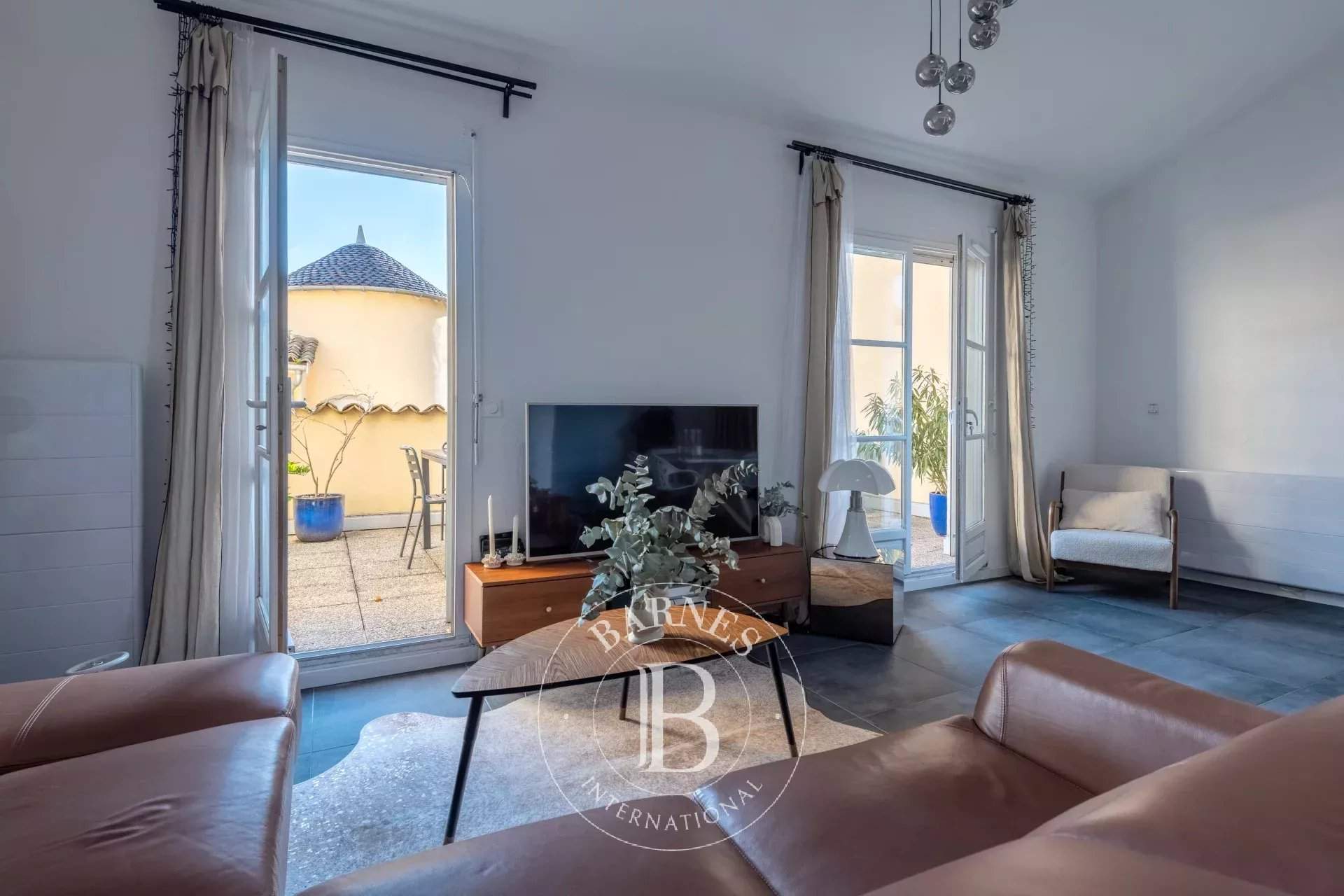 Limonest  - Apartment 2 Bedrooms - picture 5