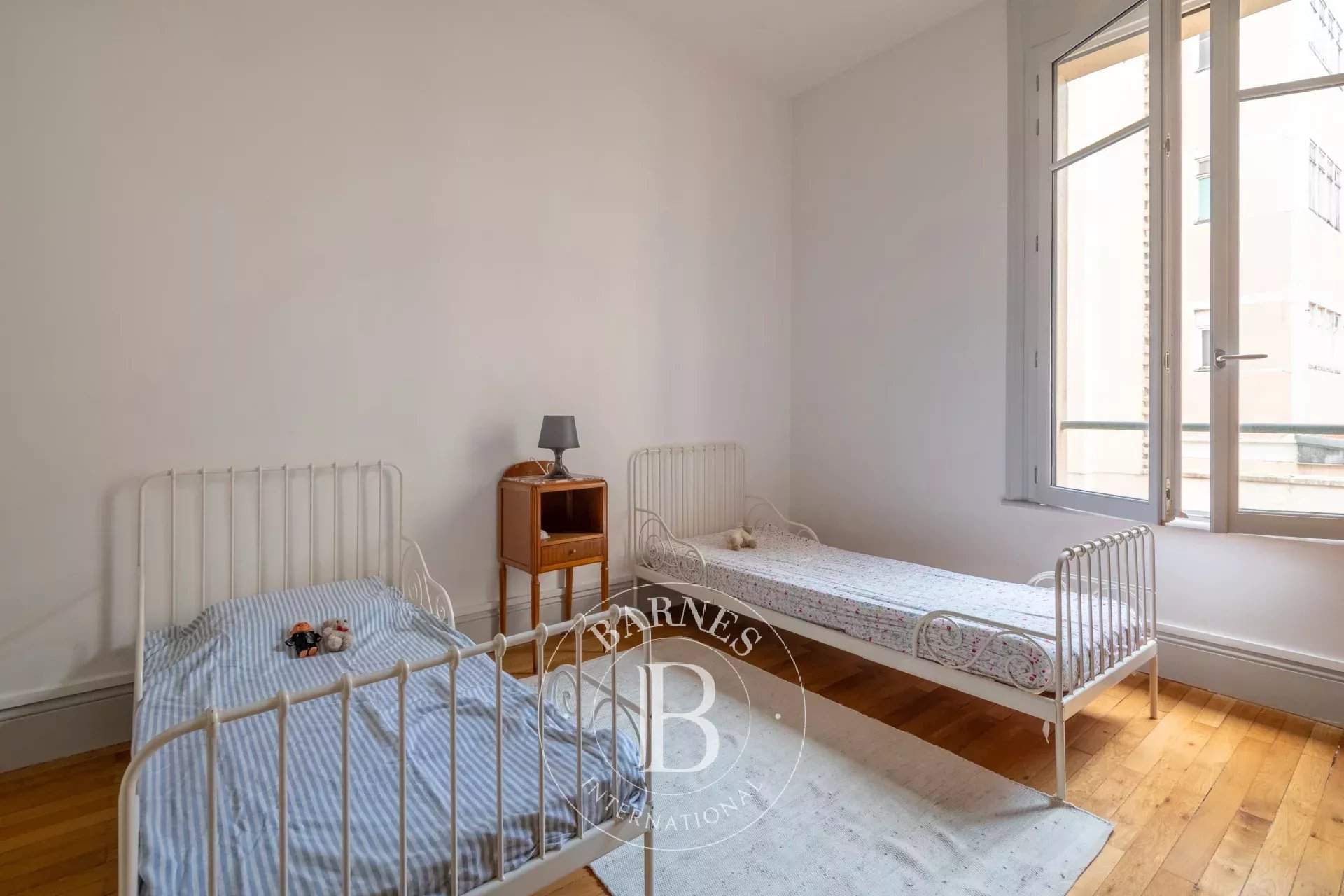 Lyon  - Appartement 5 Pi&egrave;ces 3 Chambres - picture 12