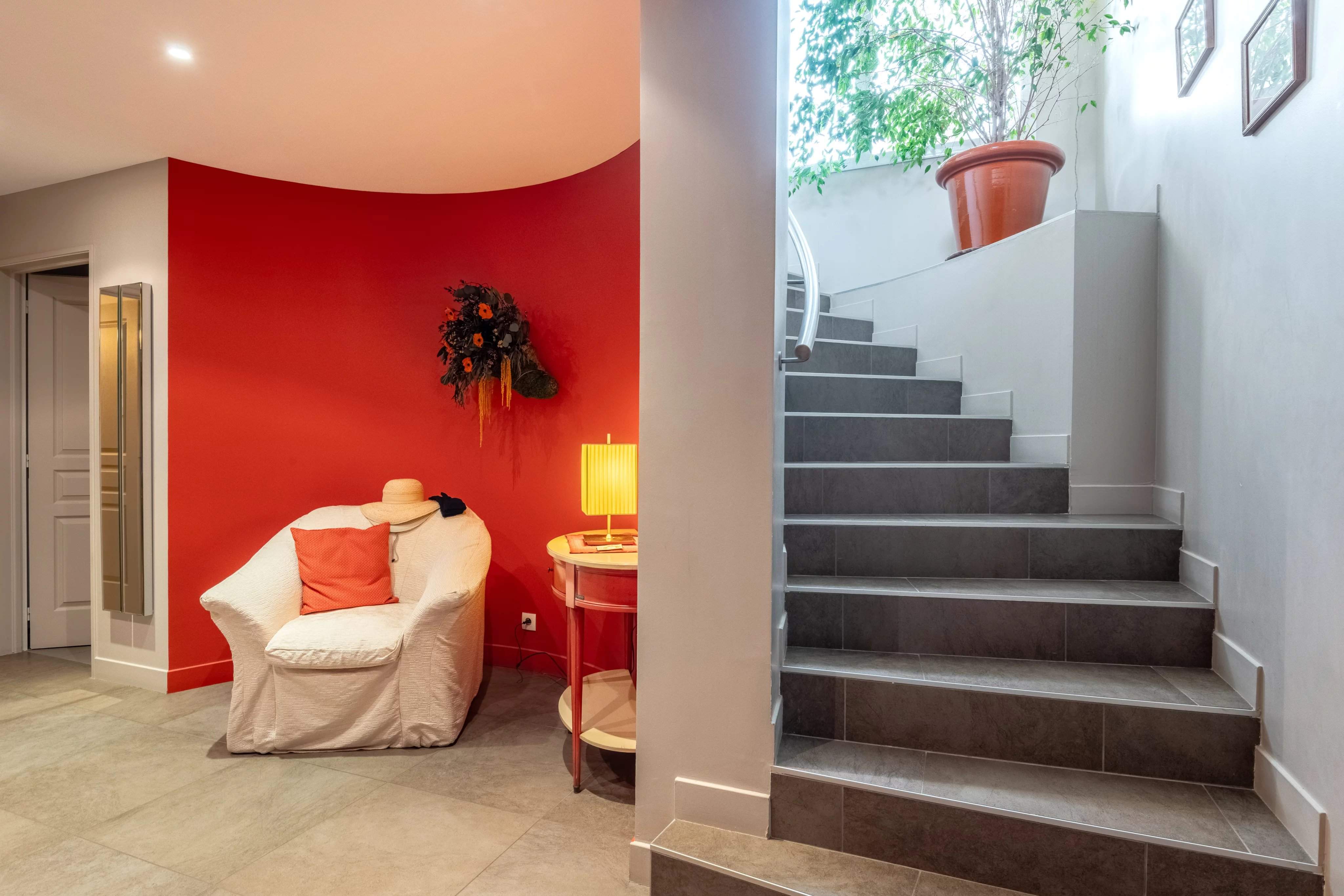 Collonges-au-Mont-d'Or  - Maison 7 Pi&egrave;ces 5 Chambres - picture 6