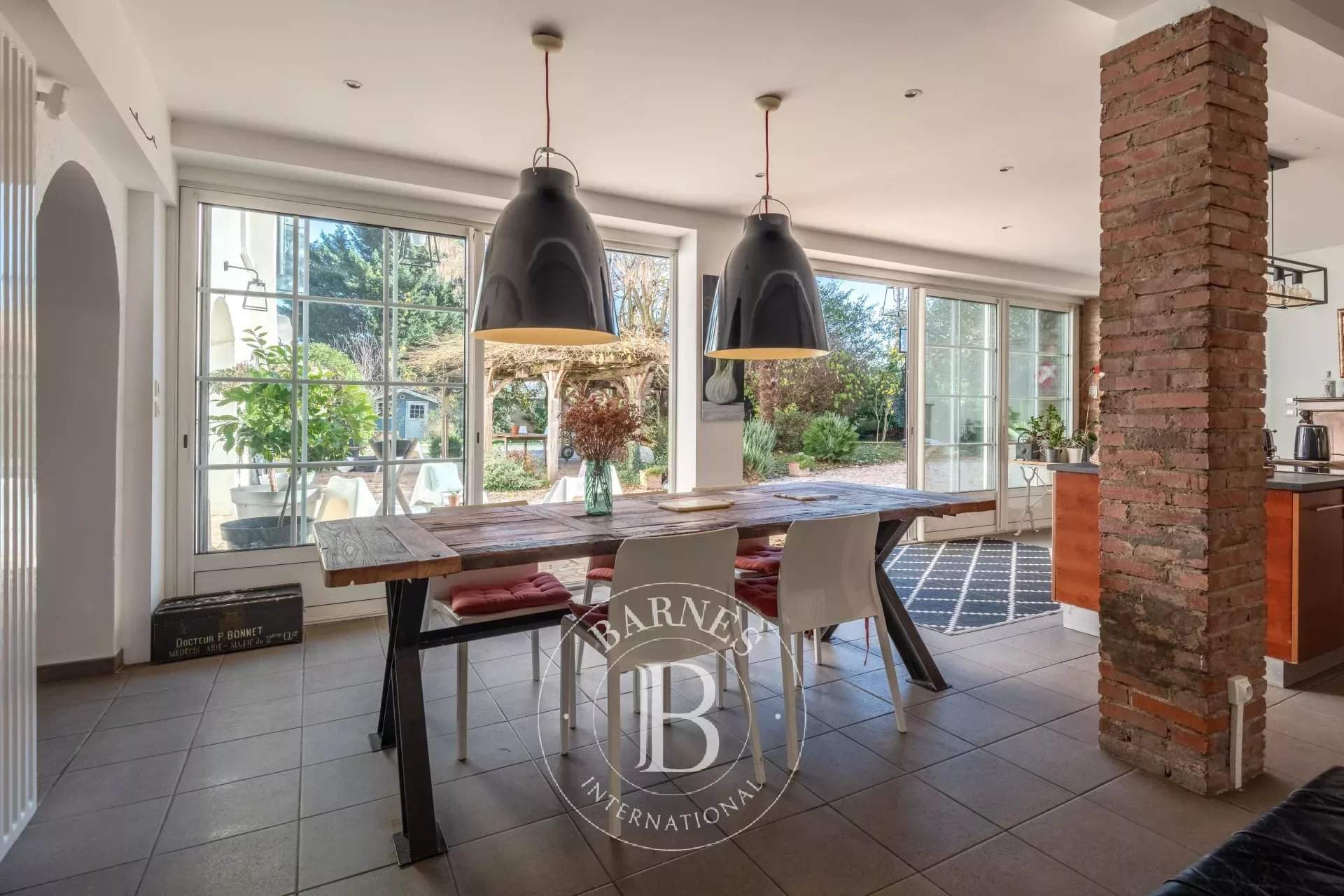 Collonges-au-Mont-d'Or  - House 7 Bedrooms - picture 4