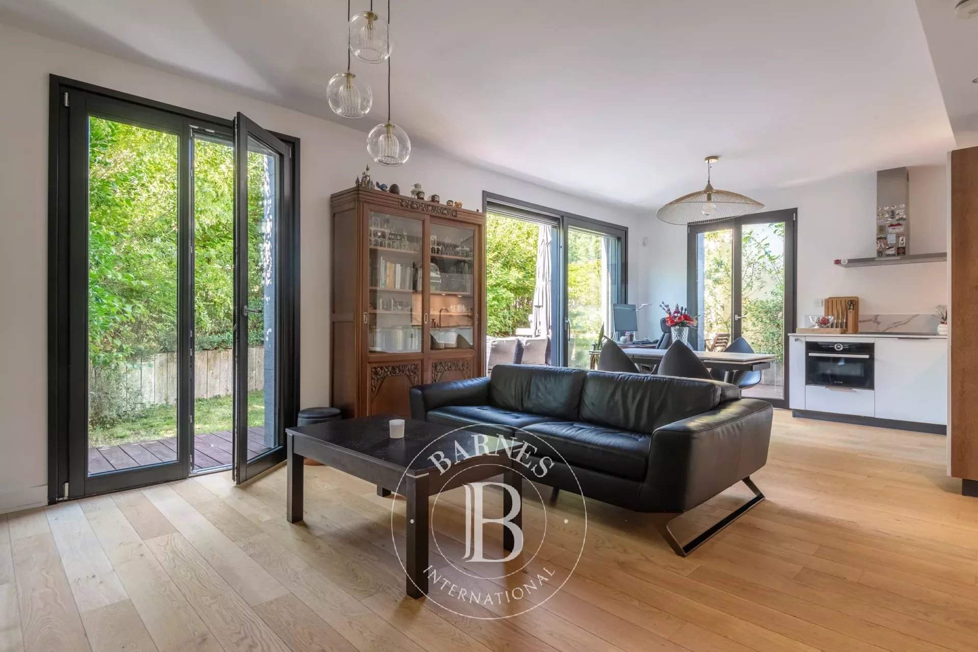 Lyon  - Appartement 2 Pi&egrave;ces, 1 Chambre - picture 2