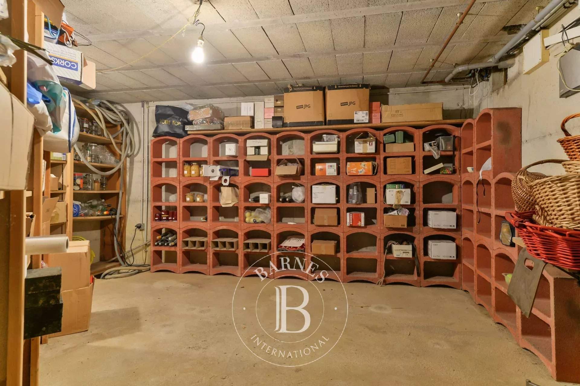 Simandres  - Maison 8 Pi&egrave;ces 3 Chambres - picture 11