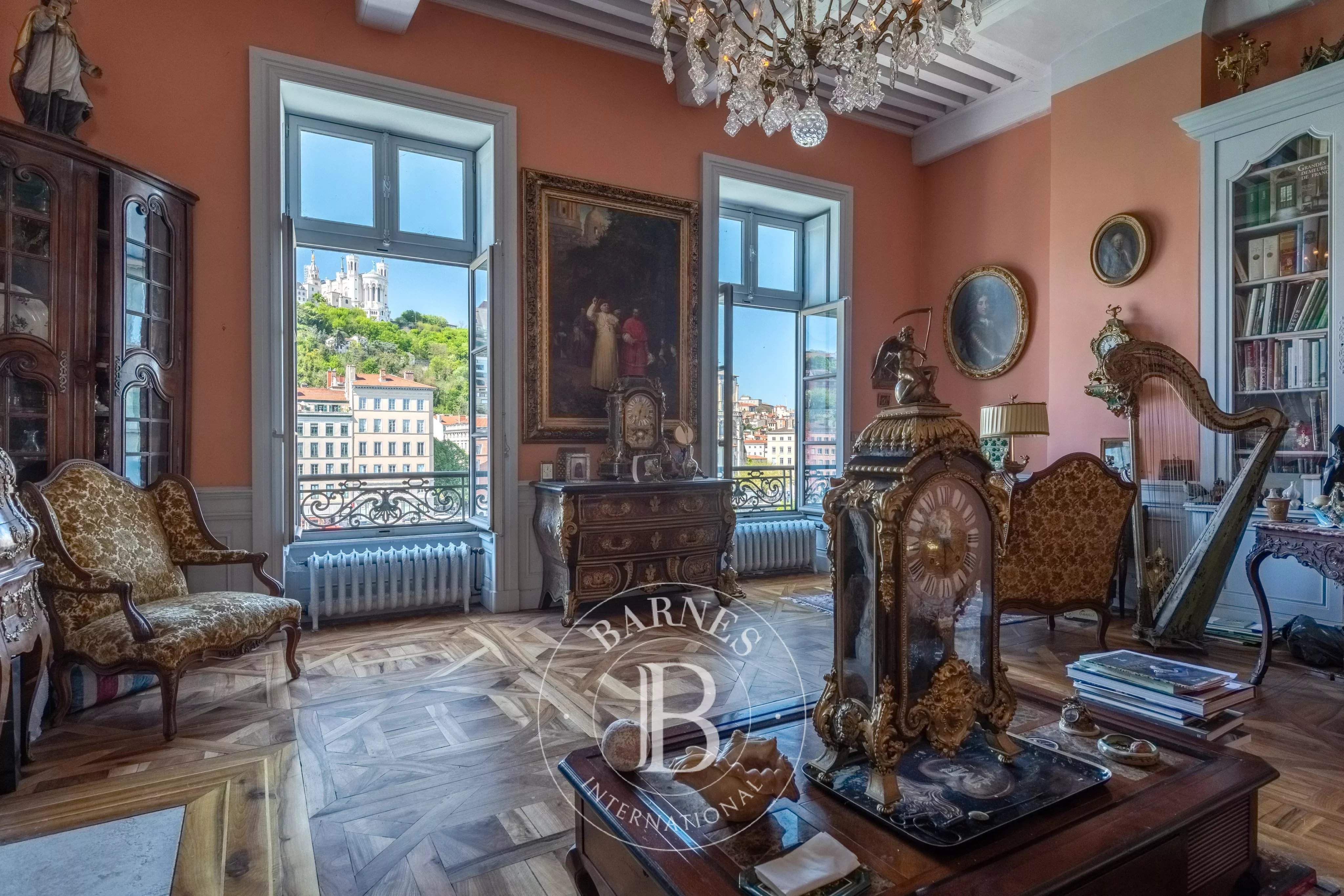 Lyon  - Appartement 3 Pi&egrave;ces, 1 Chambre - picture 2