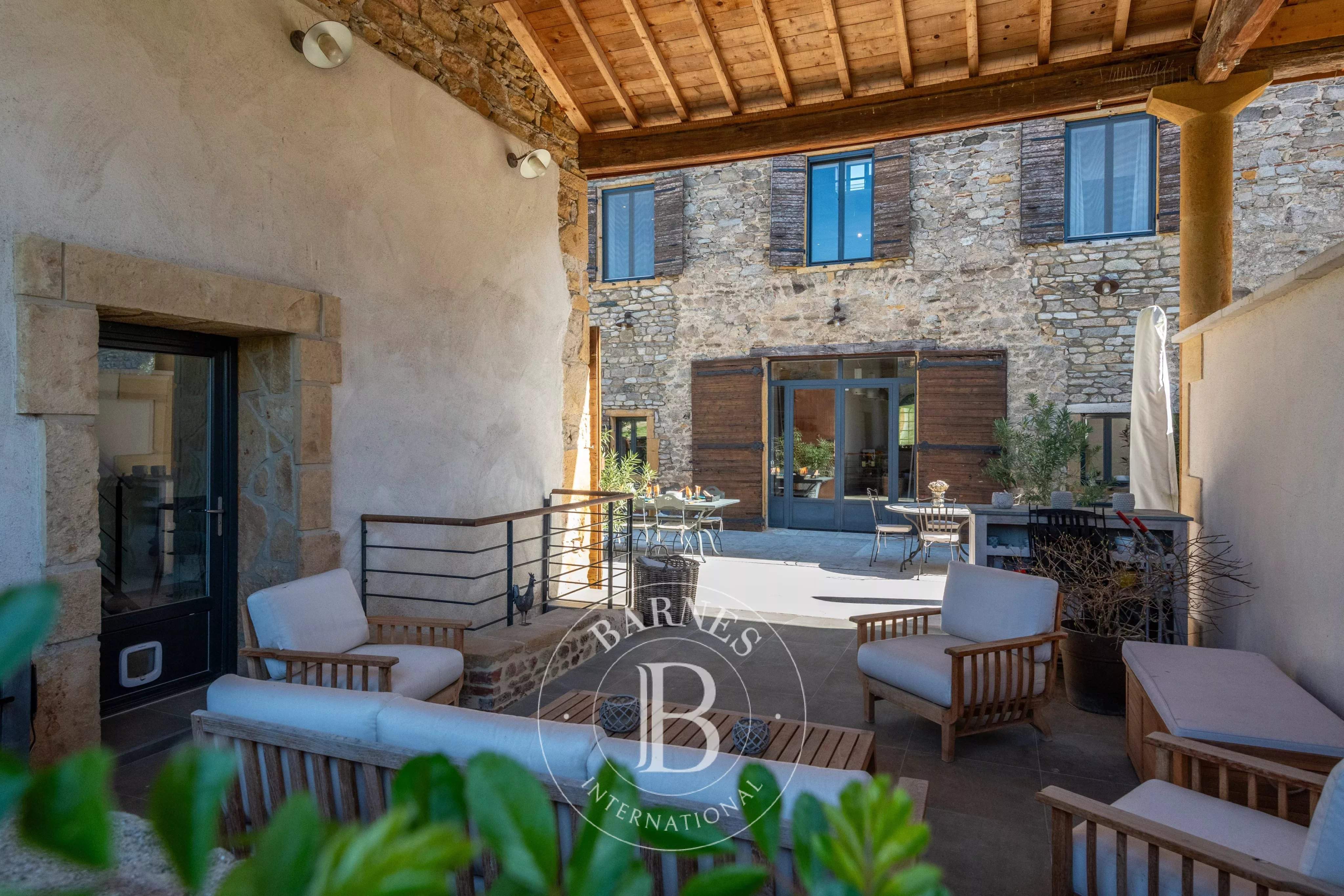 Lentilly  - Maison 7 Pi&egrave;ces 5 Chambres - picture 7