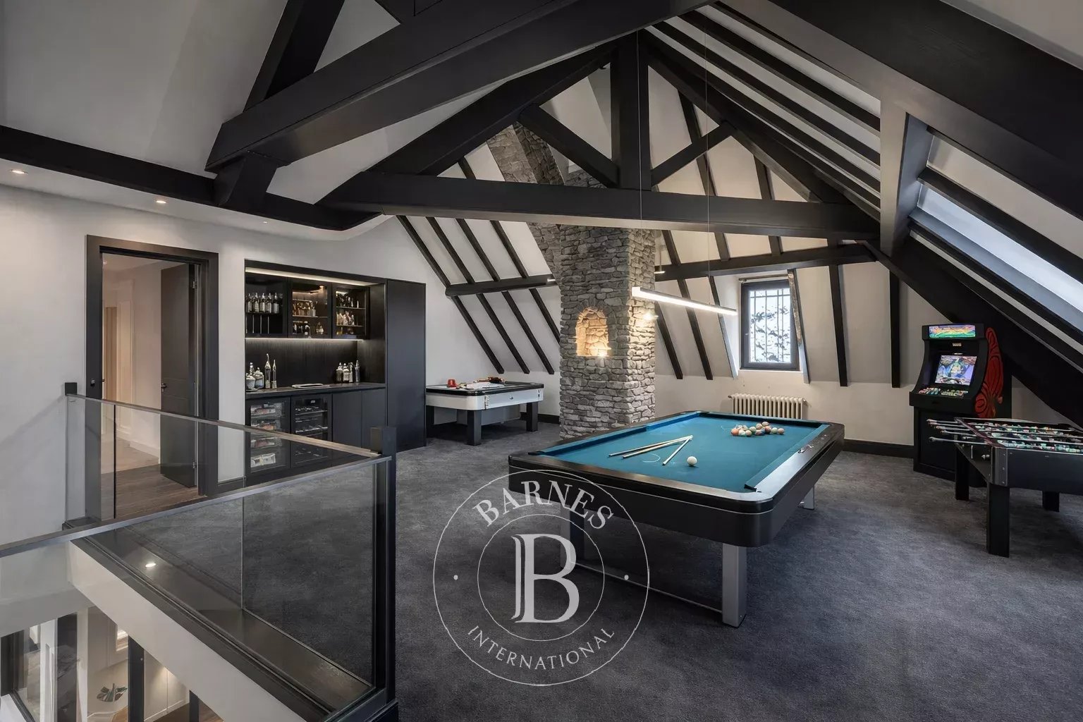 Saint-Cyr-au-Mont-d'Or  - Maison 7 Pi&egrave;ces 3 Chambres - picture 9