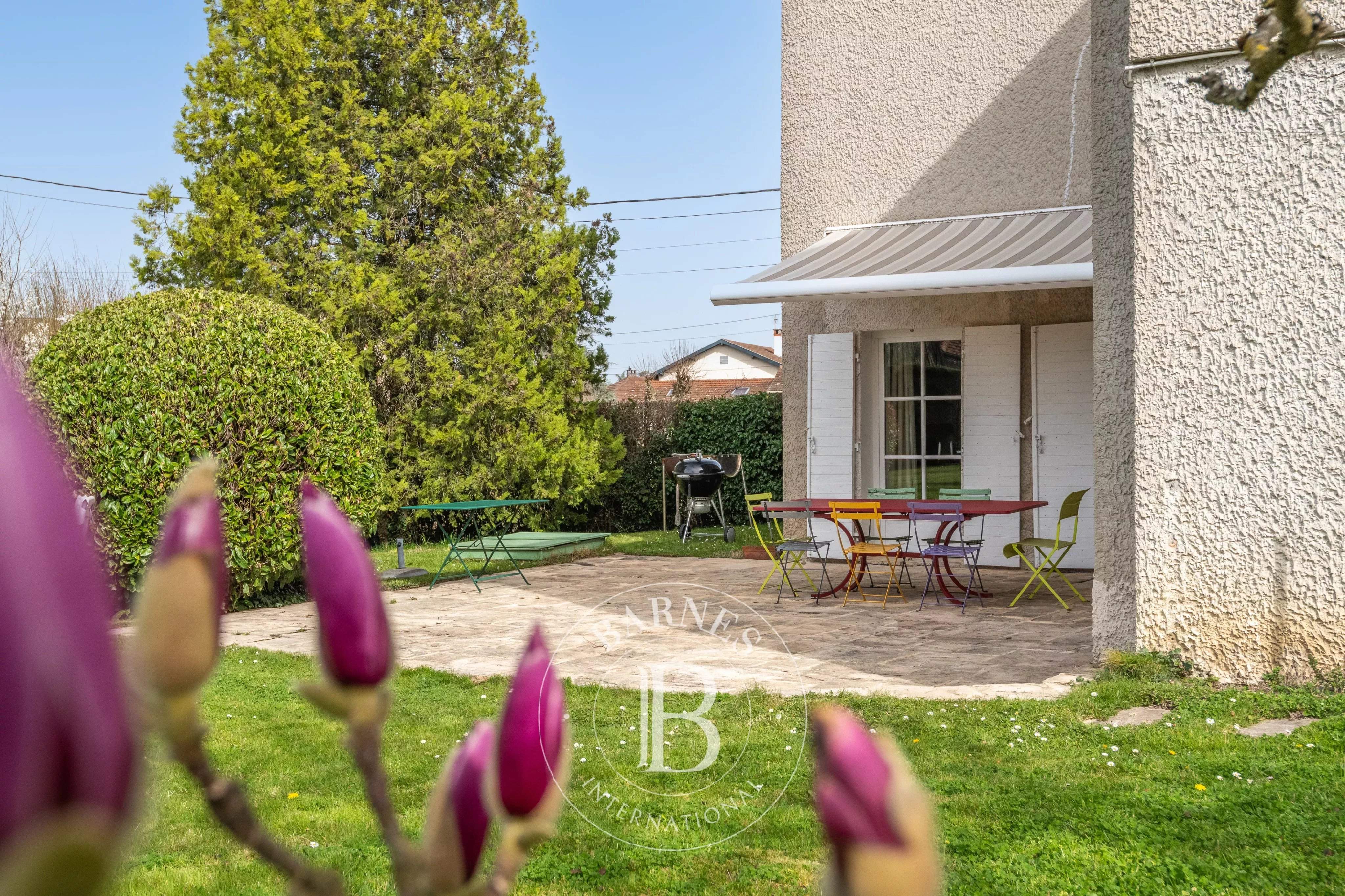 Francheville  - Maison 7 Pi&egrave;ces 6 Chambres - picture 5