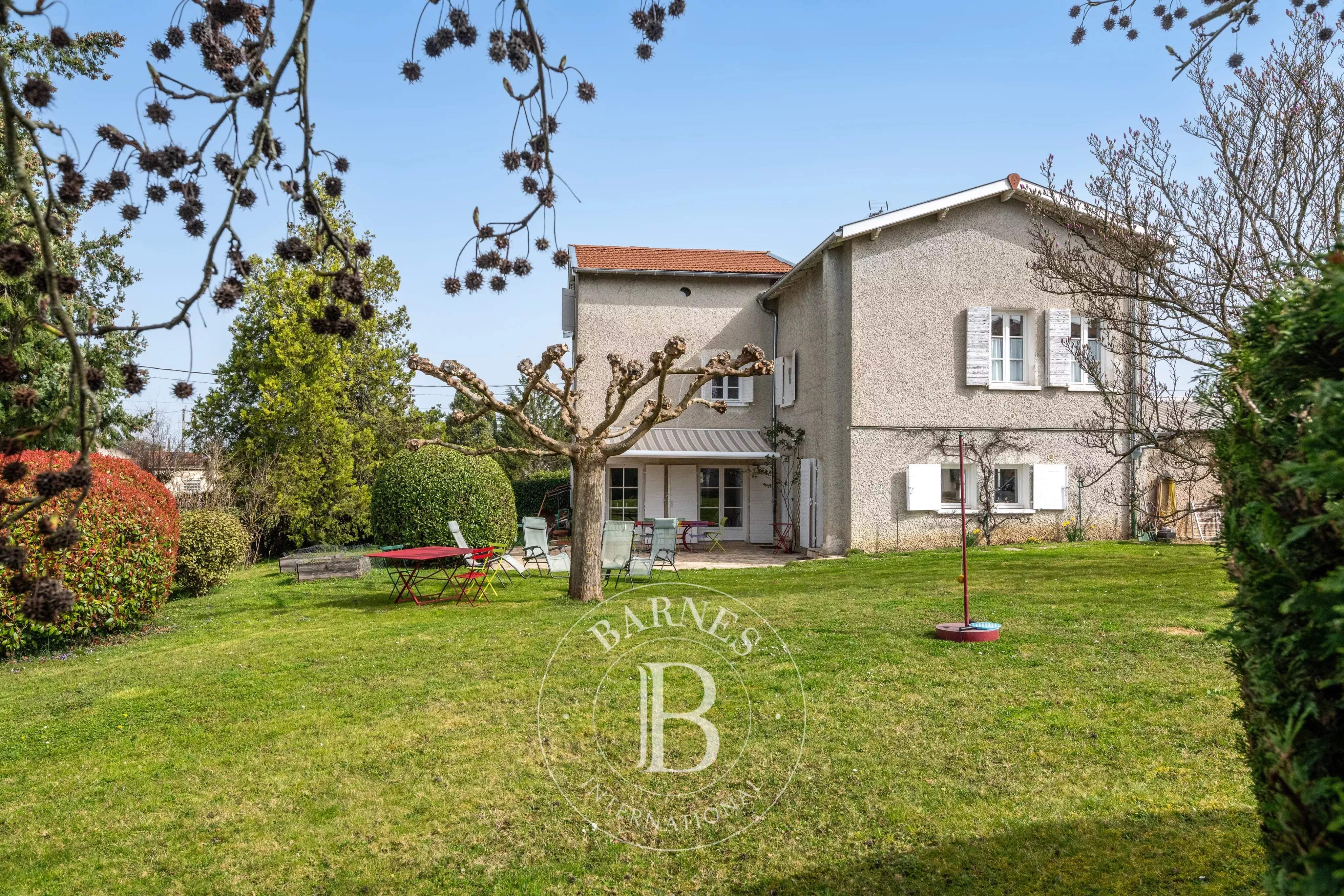 Francheville  - Maison 7 Pi&egrave;ces 6 Chambres - picture 3