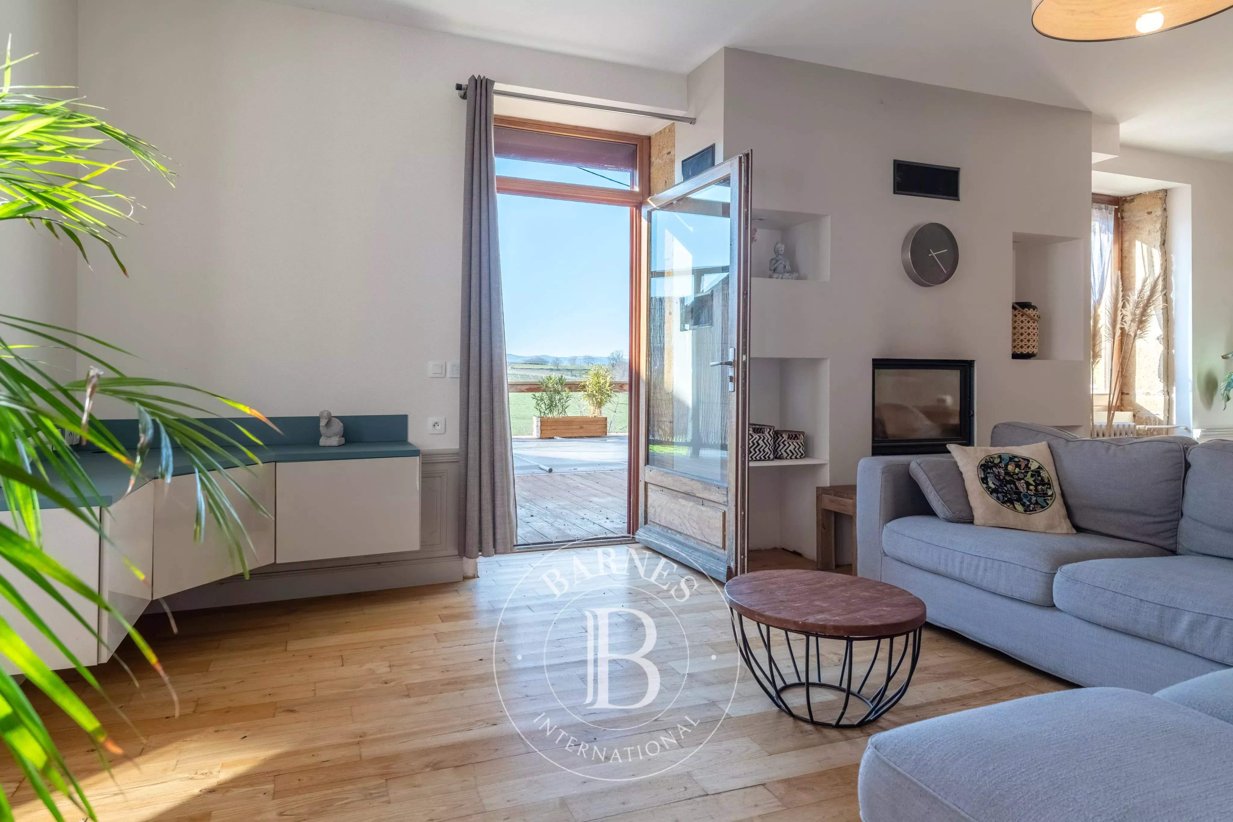 Sarcey  - Maison 7 Pi&egrave;ces 4 Chambres - picture 10