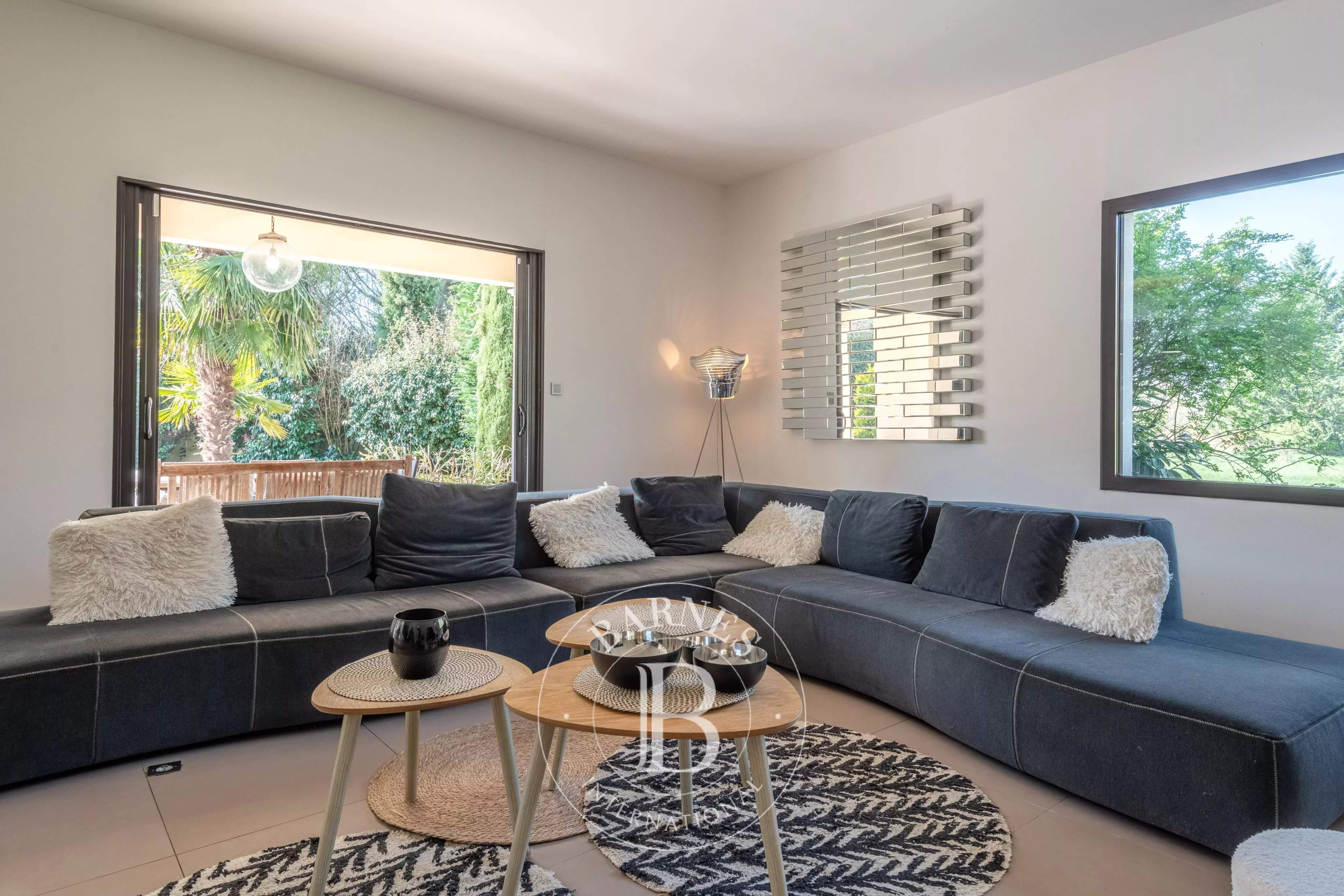 Dommartin  - Maison 5 Pi&egrave;ces 4 Chambres - picture 5