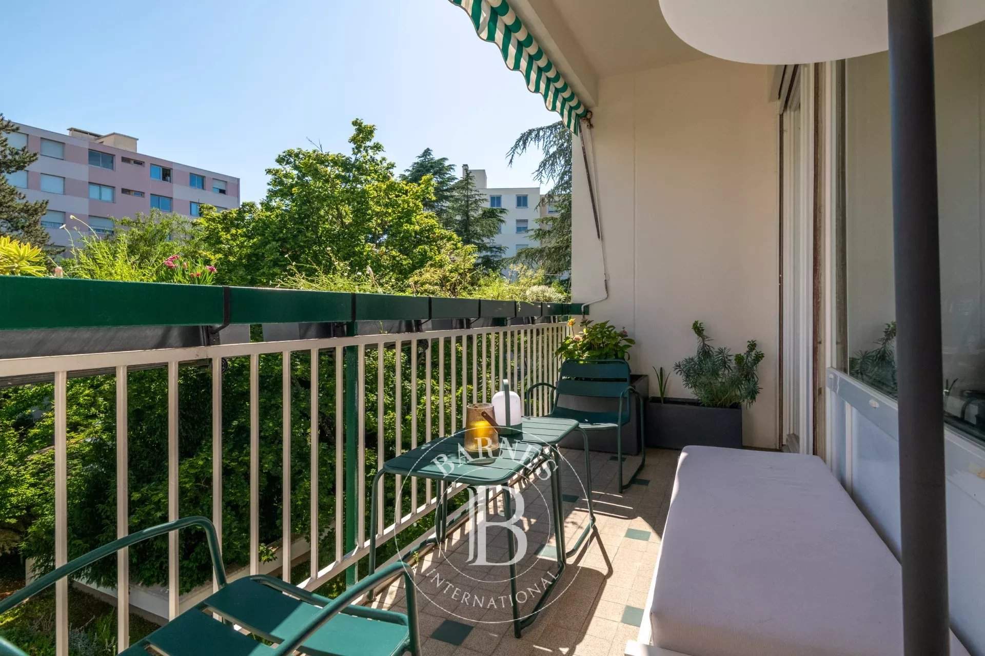 Lyon  - Apartment 4 Bedrooms - picture 9