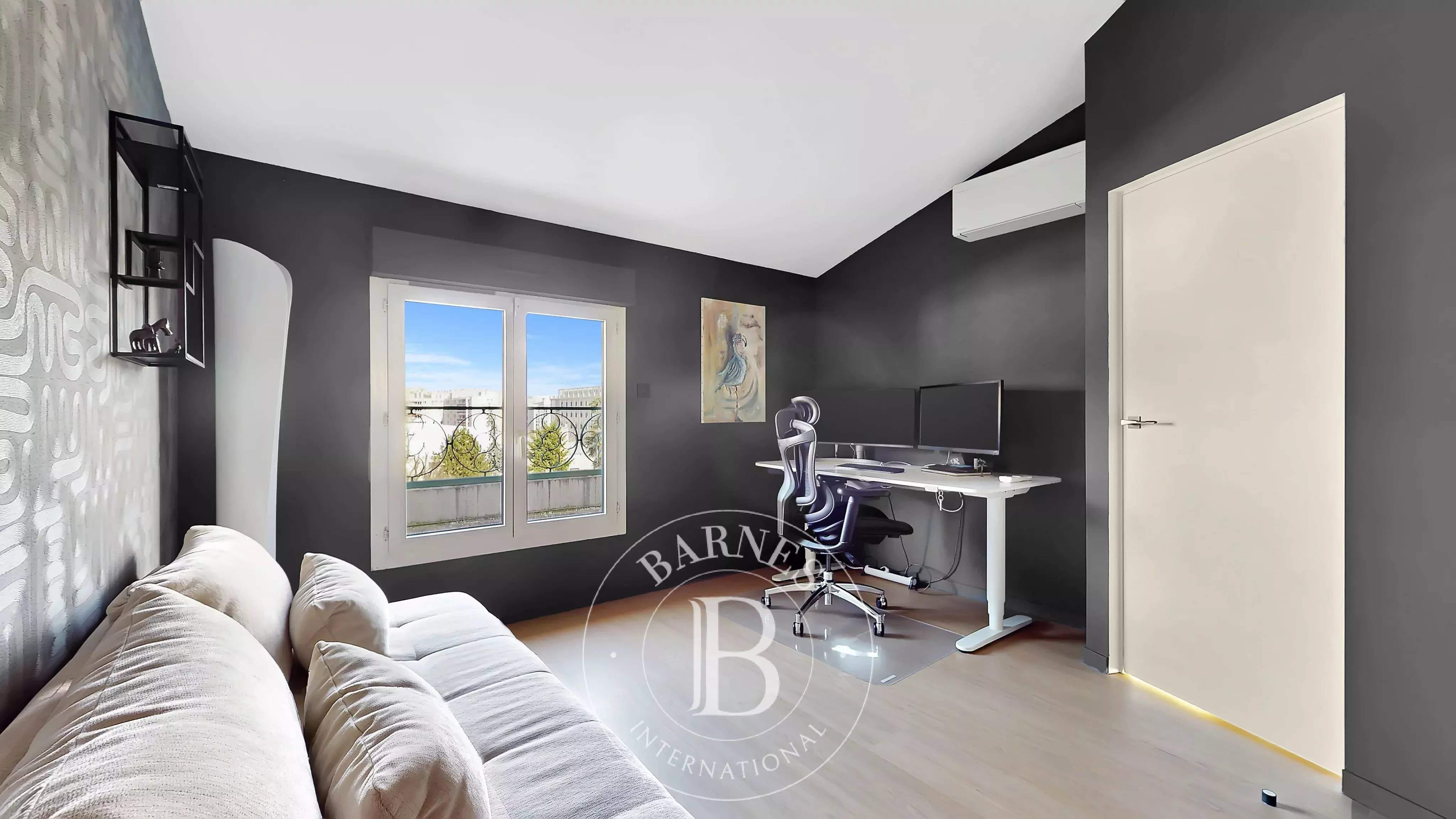 Lyon  - Appartement 5 Pi&egrave;ces 4 Chambres - picture 3