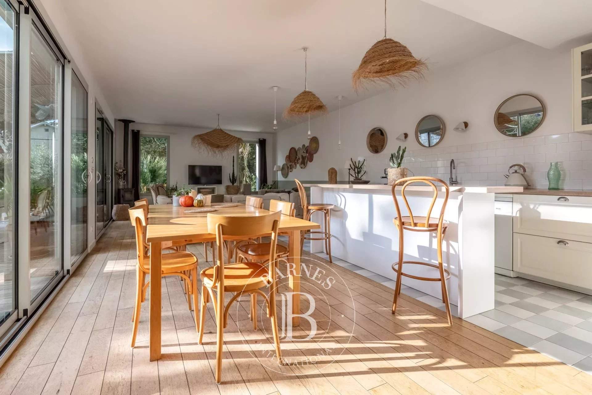 Tassin-la-Demi-Lune  - House 8 Bedrooms - picture 5