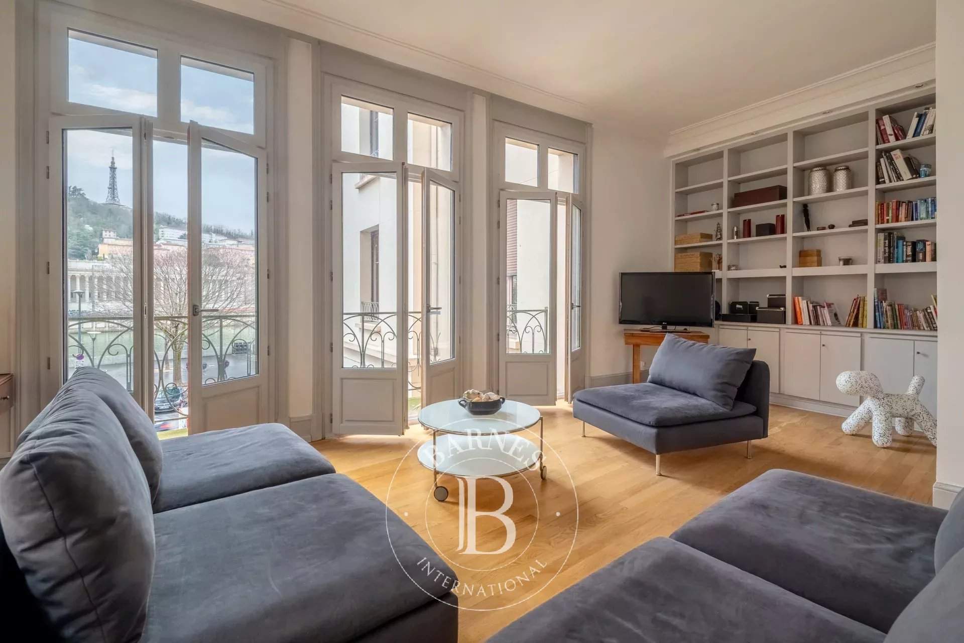 Lyon  - Appartement 5 Pi&egrave;ces 3 Chambres - picture 4