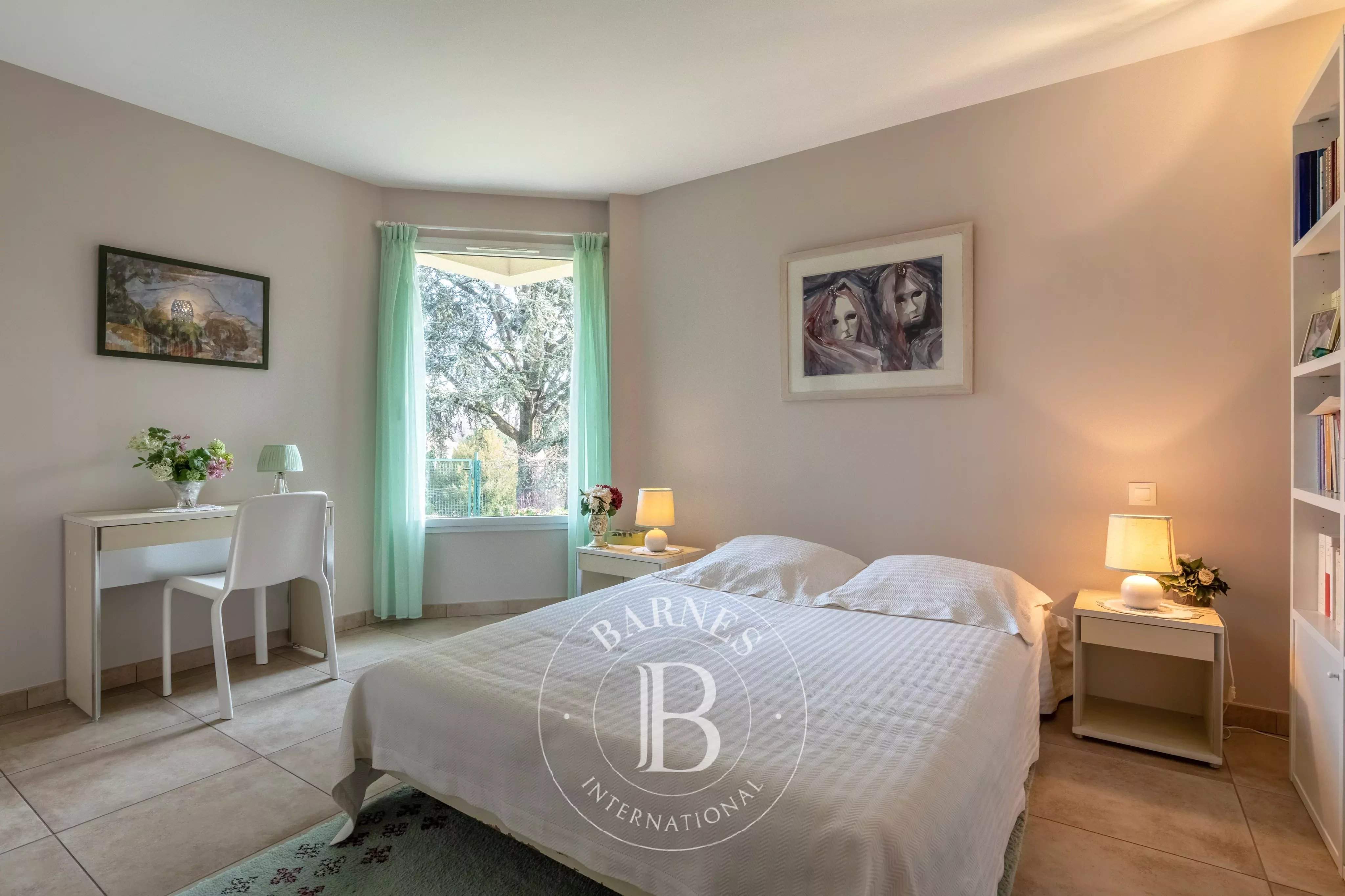 Collonges-au-Mont-d'Or  - Maison 7 Pi&egrave;ces 5 Chambres - picture 7