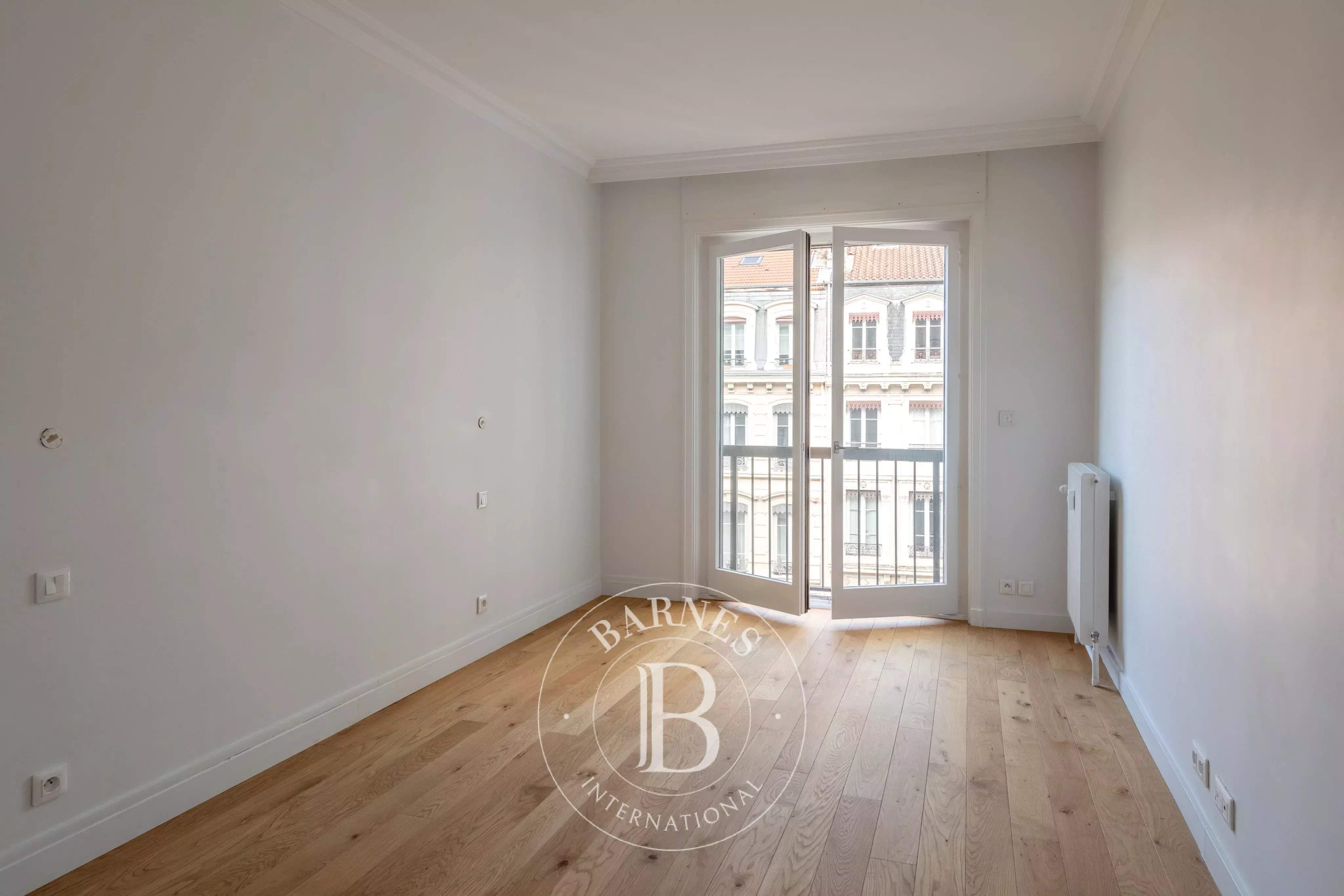 Lyon  - Appartement 4 Pi&egrave;ces 3 Chambres - picture 10